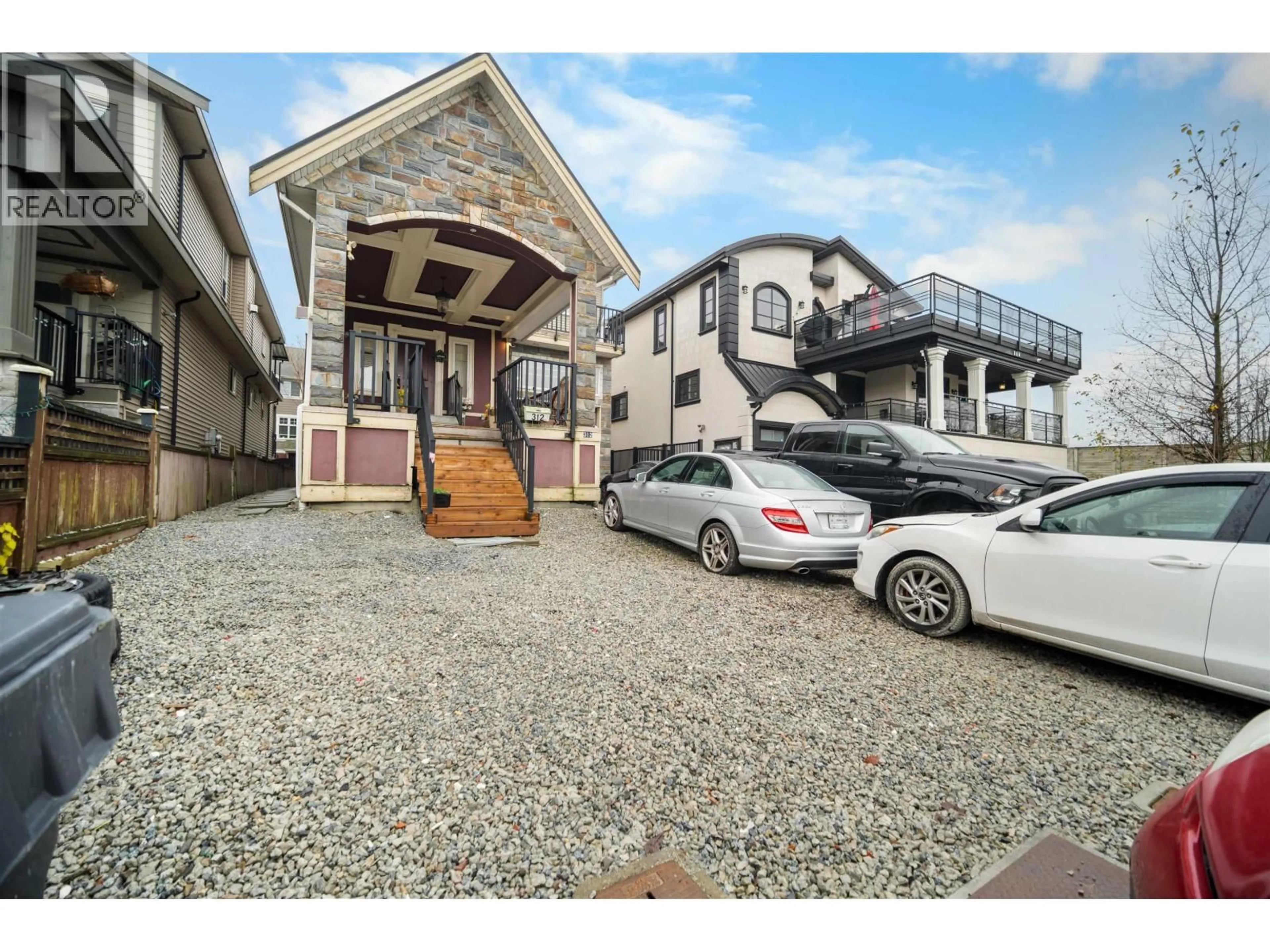 Unknown for 312 JARDINE STREET, New Westminster British Columbia V3M5M5