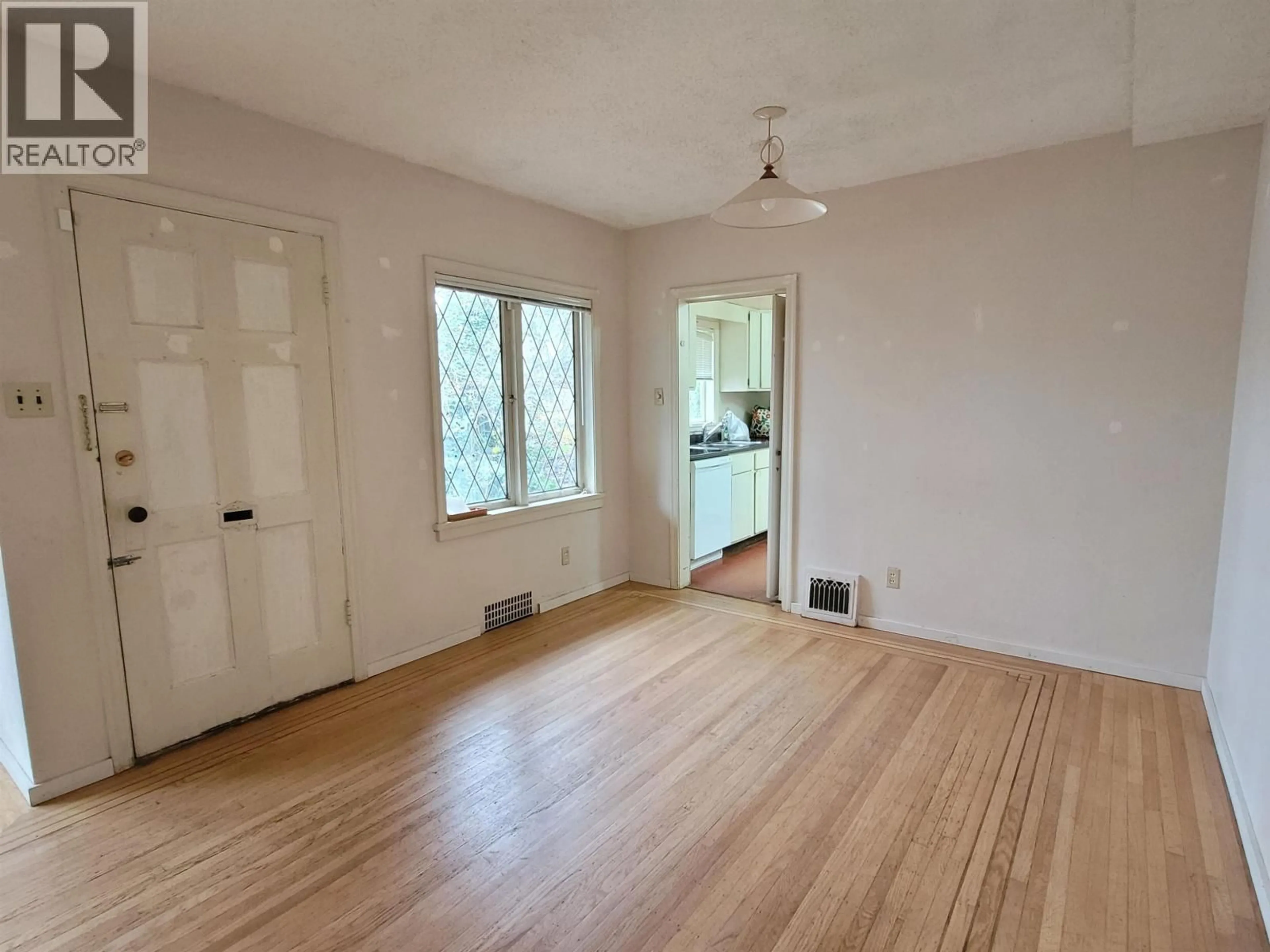 A pic of a room for 8468 HUDSON STREET, Vancouver British Columbia V6P4M4