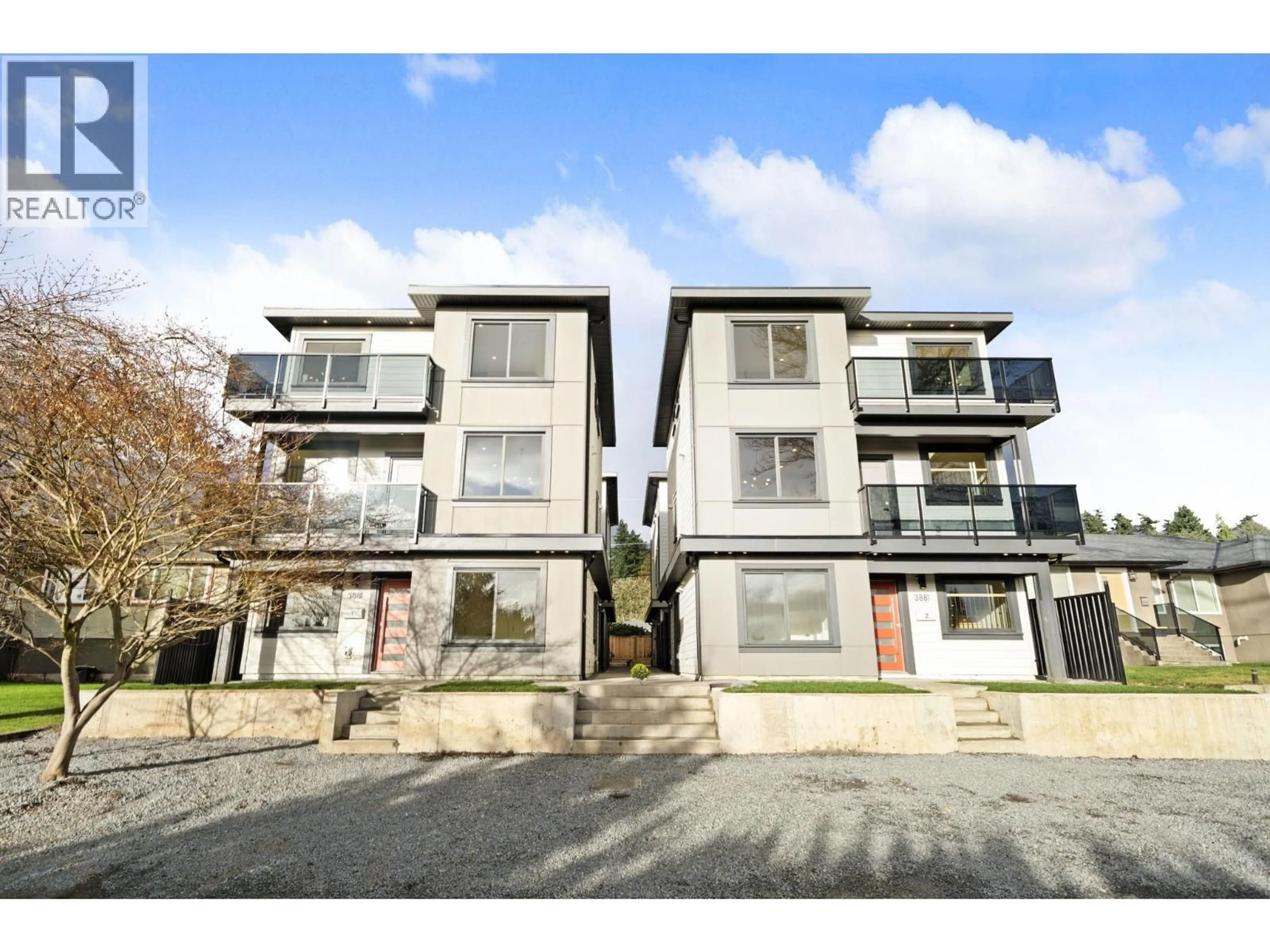 A pic from outside/outdoor area/front of a property/back of a property/a pic from drone, building for 1 - 3881 HURST STREET, Burnaby British Columbia V5J1M4