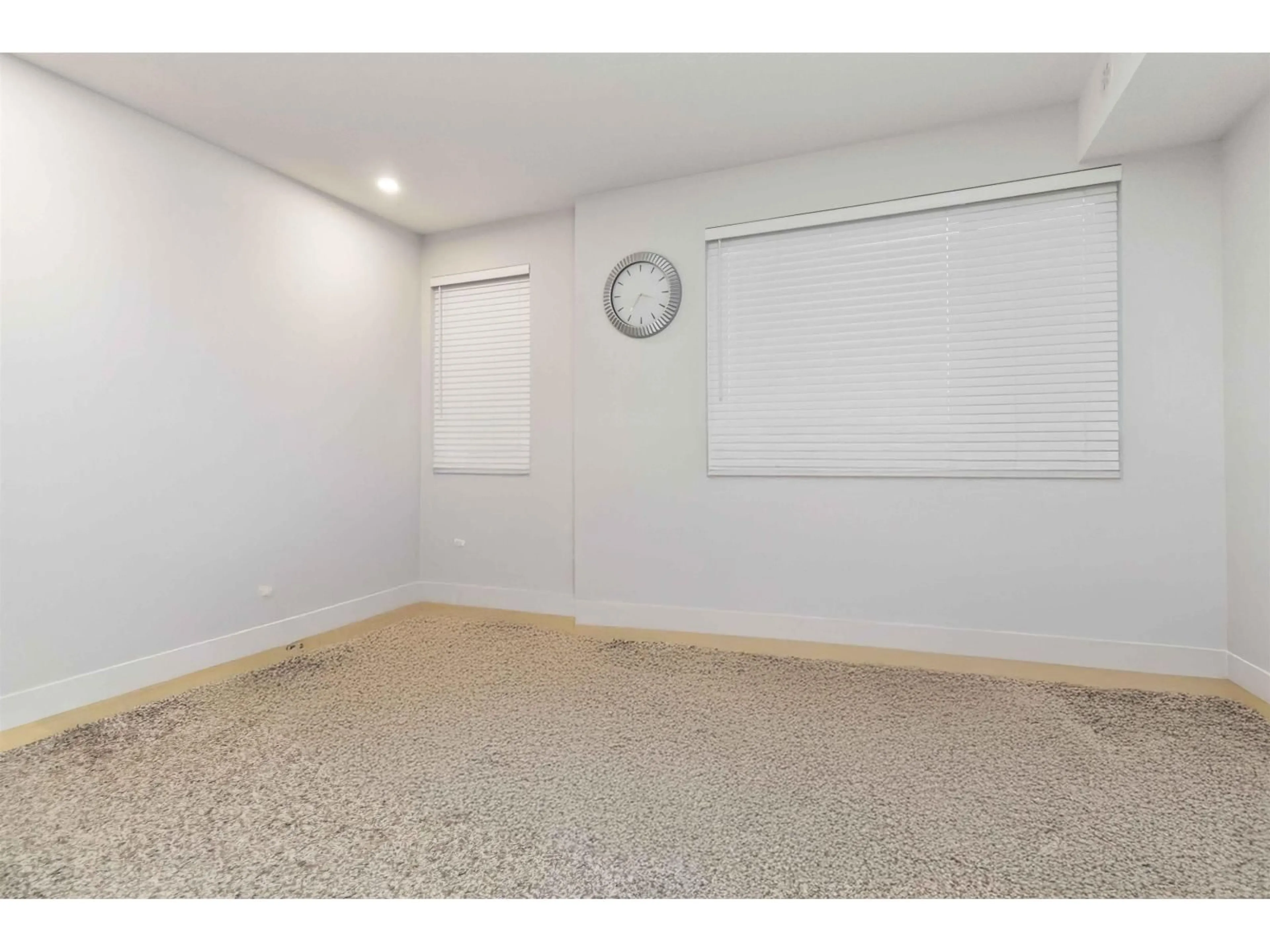 A pic of a room for 20 - 30530 CARDINAL AVENUE, Abbotsford British Columbia V2T0L5