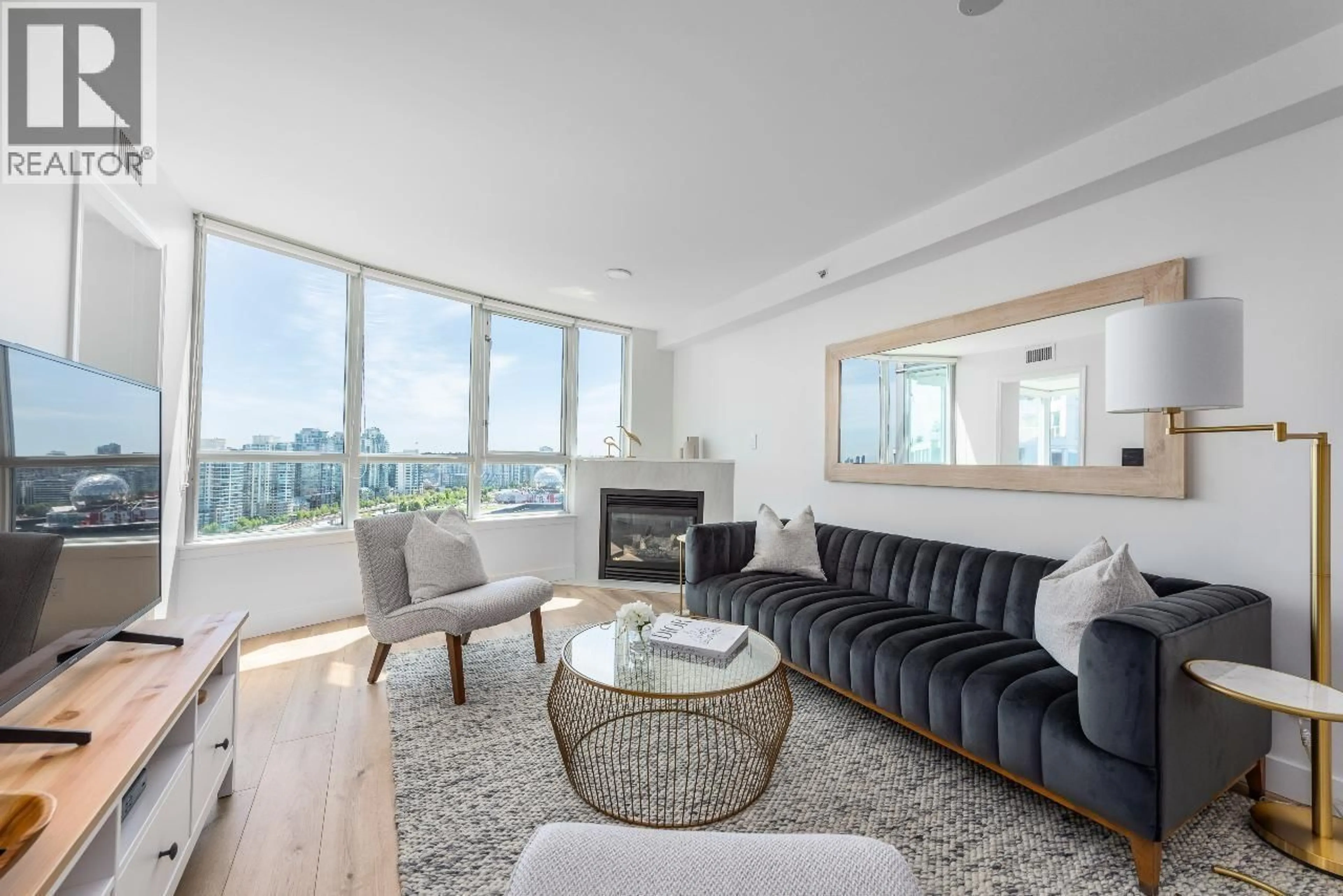 Living room with furniture, unknown for 2208 - 63 KEEFER PLACE, Vancouver British Columbia V6B6N6