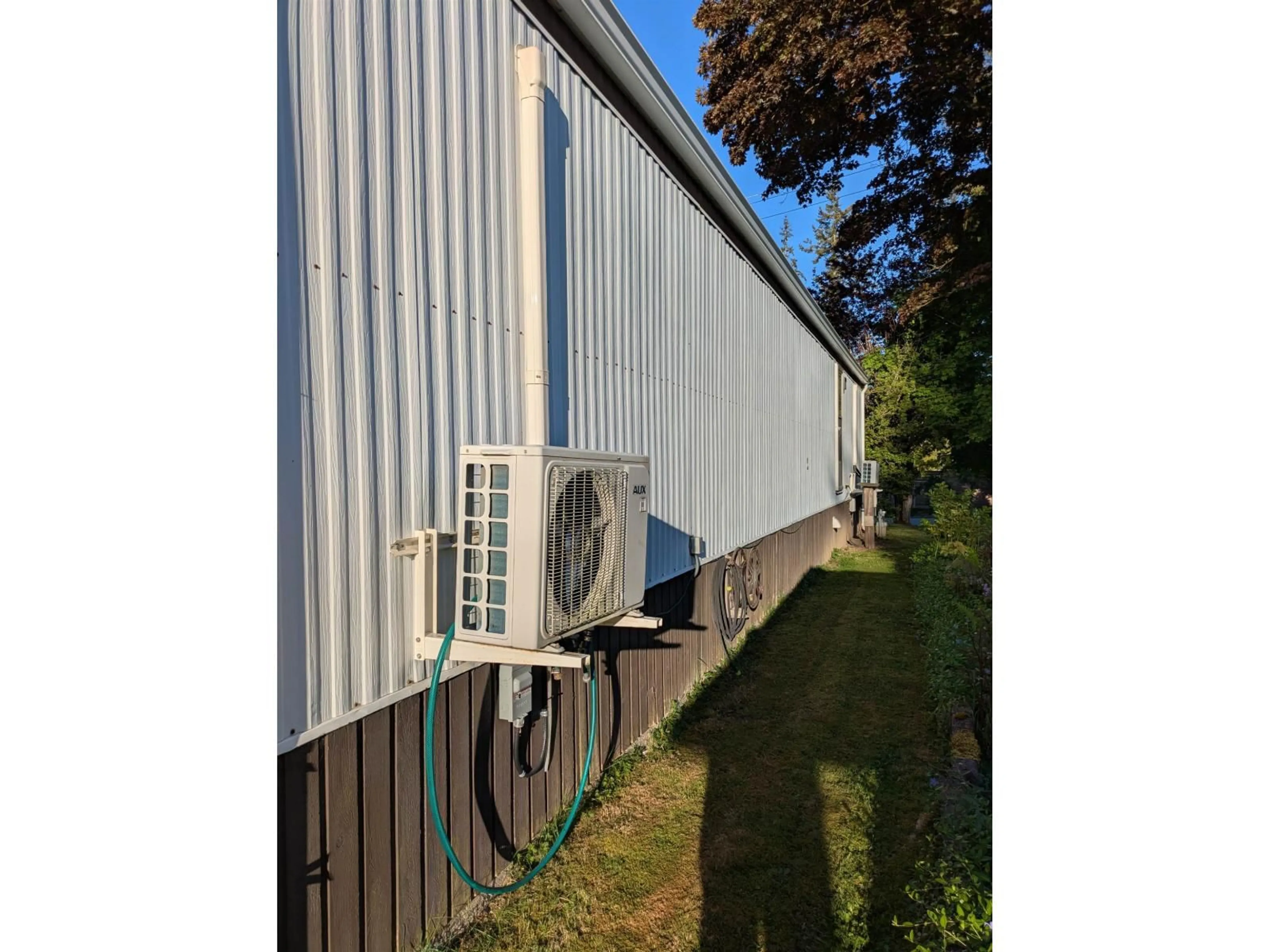 Shed for 5 - 23141 72 AVENUE, Langley British Columbia V2Y2R9