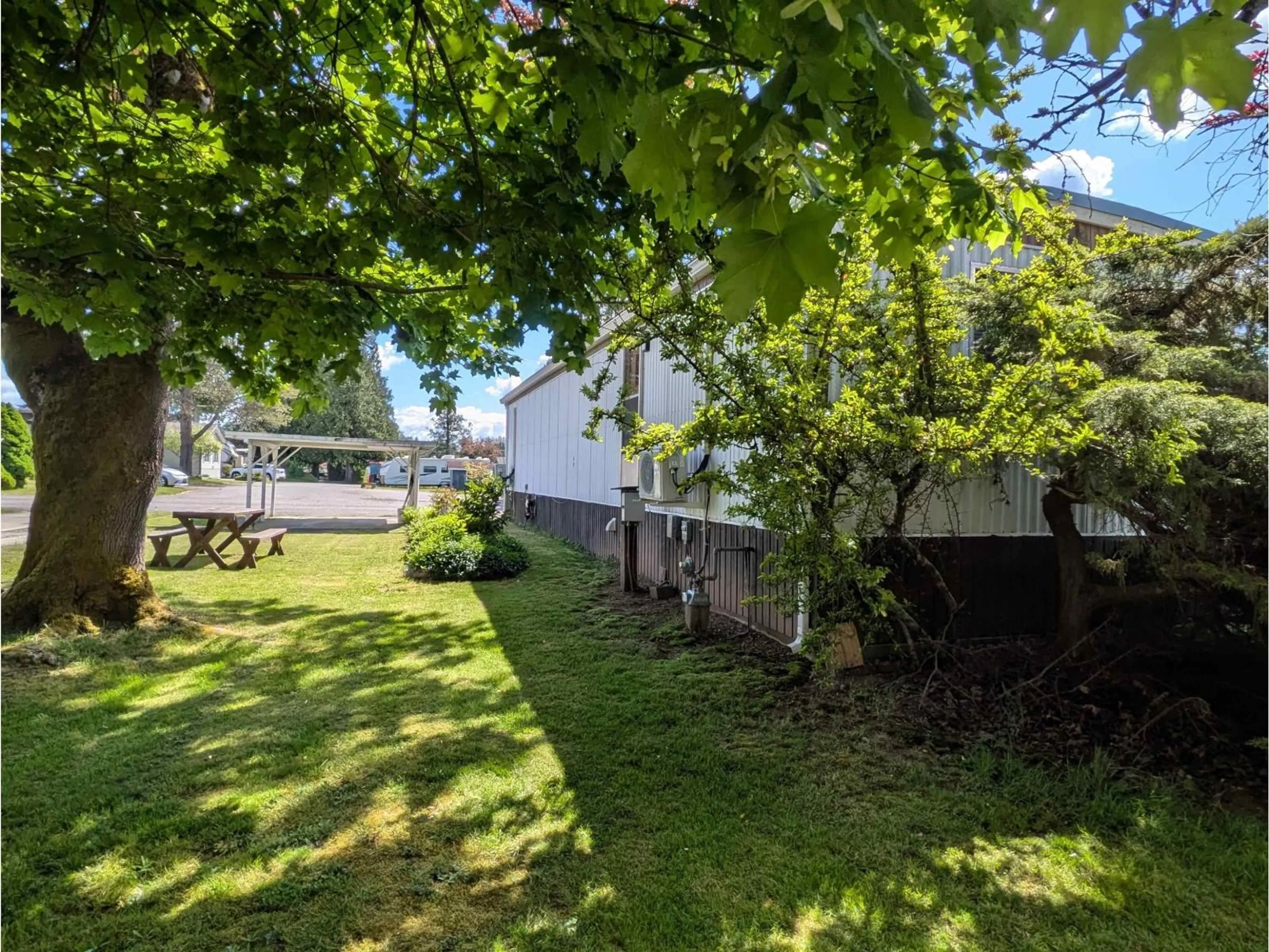 A pic from outside/outdoor area/front of a property/back of a property/a pic from drone, street for 5 - 23141 72 AVENUE, Langley British Columbia V2Y2R9