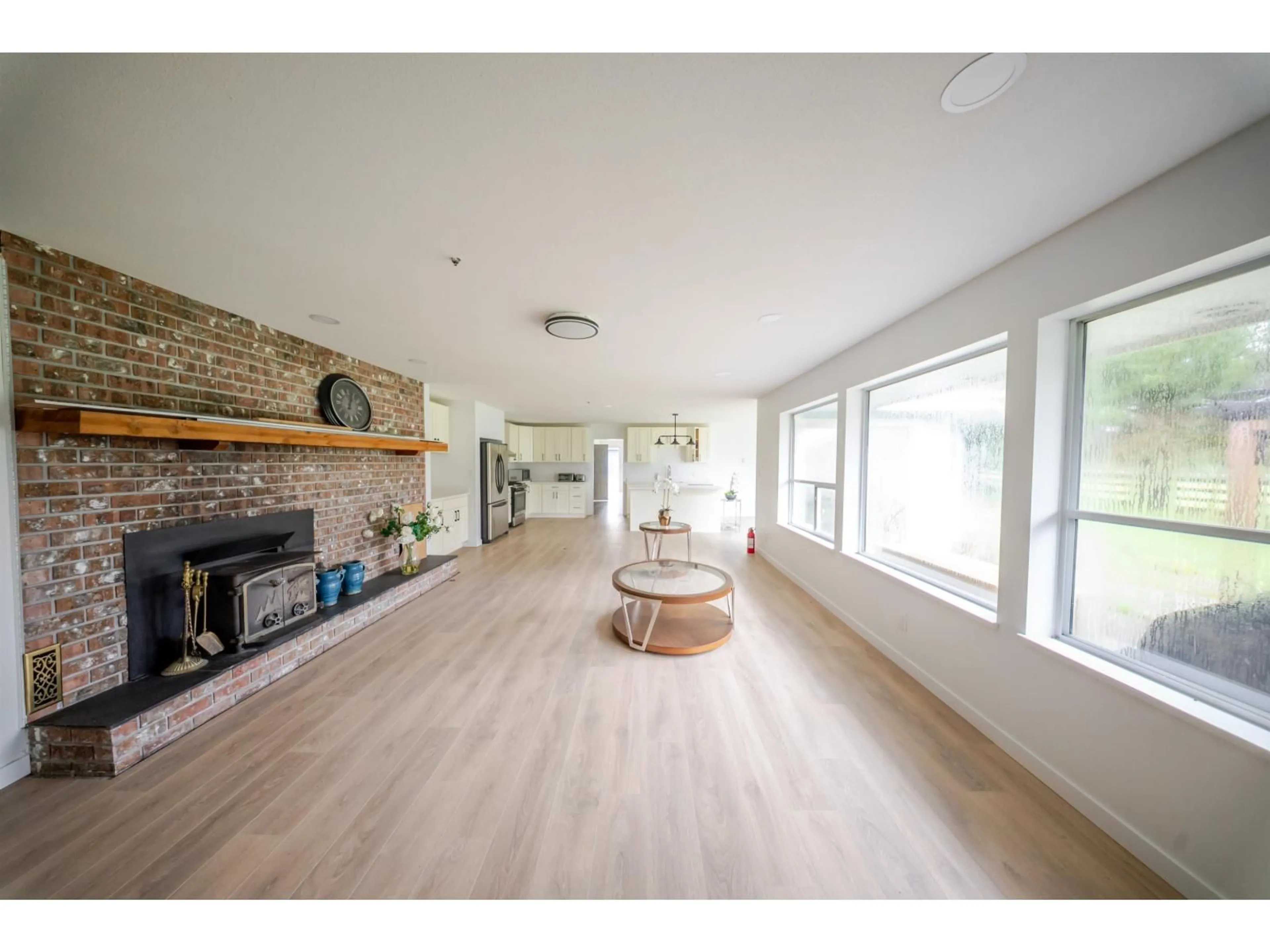 Unknown for 40895 HENDERSON ROAD, Columbia Valley British Columbia V2R4X5