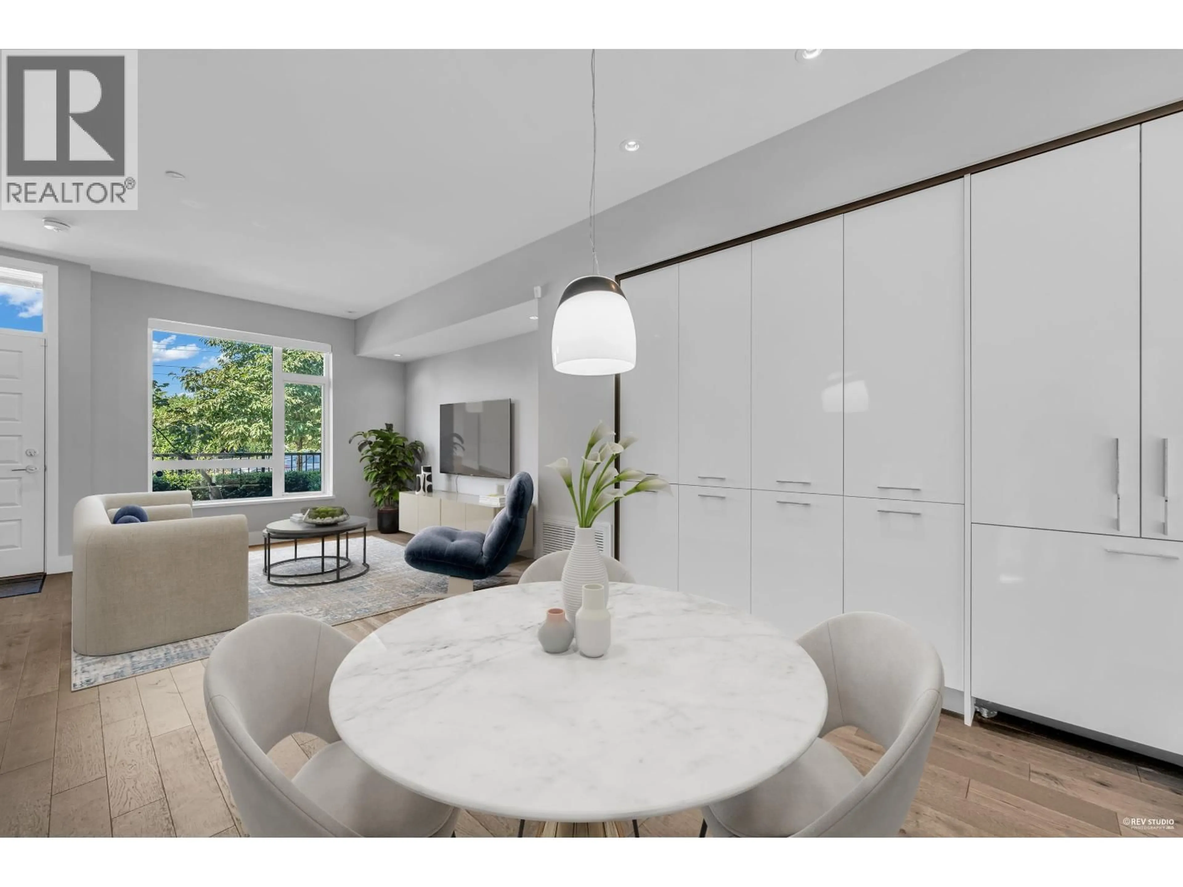 Unknown for 7478 GRANVILLE STREET, Vancouver British Columbia V6P0G1