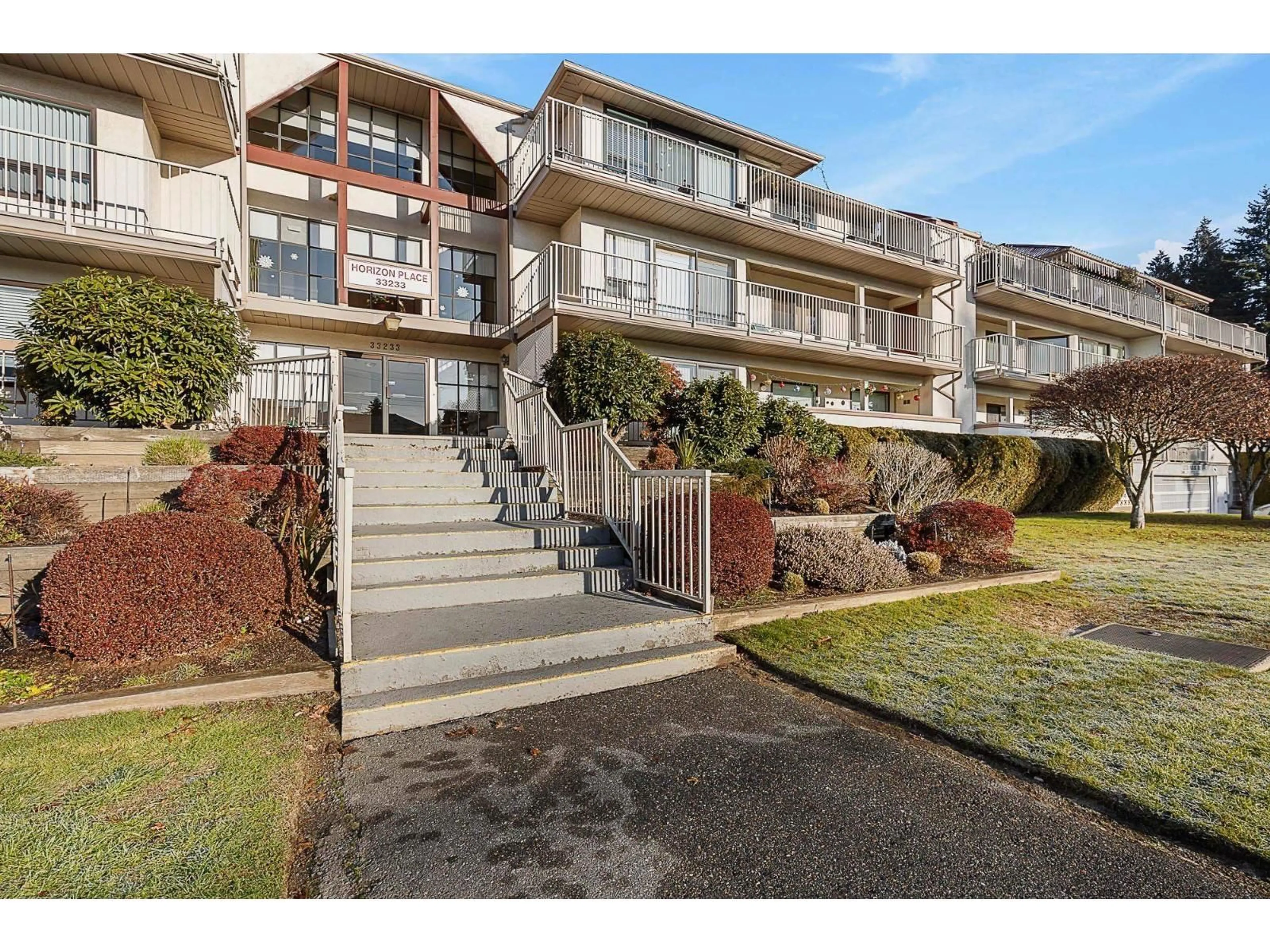 Unknown for 202 - 33233 E BOURQUIN CRESCENT, Abbotsford British Columbia V2S1Y2