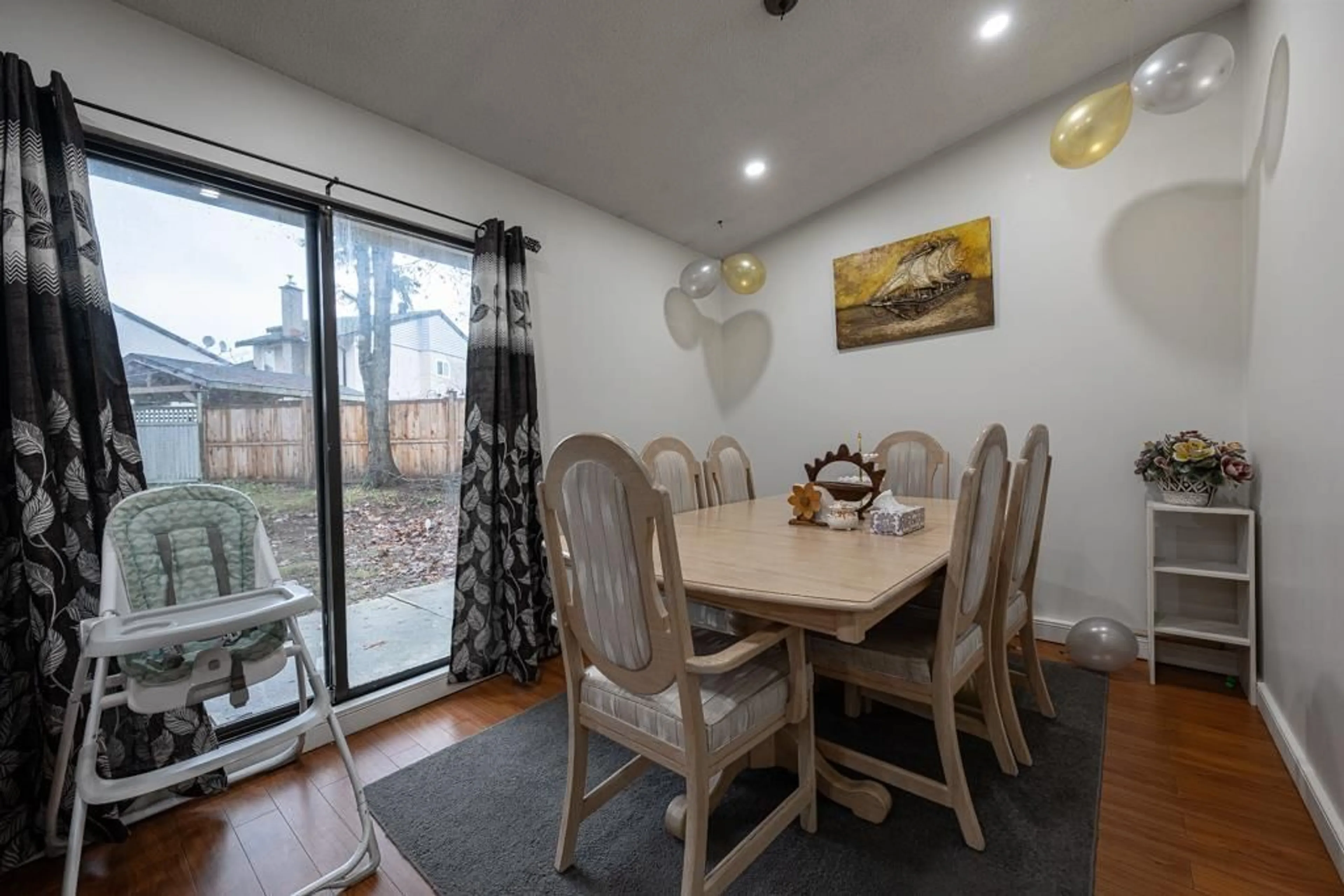 Dining room, unknown for 7366 128A STREET, Surrey British Columbia V3W7G9