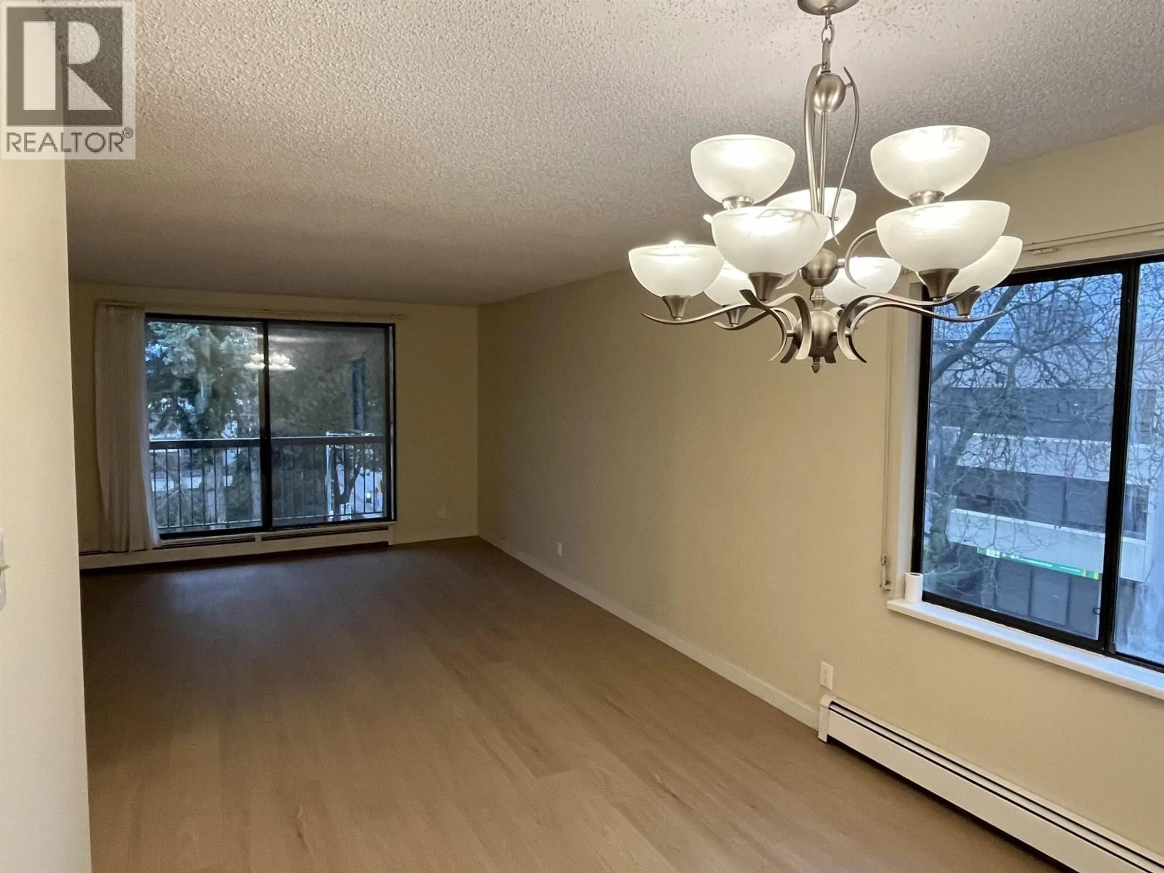A pic of a room for 302 - 5500 COONEY ROAD, Richmond British Columbia V6X3E5