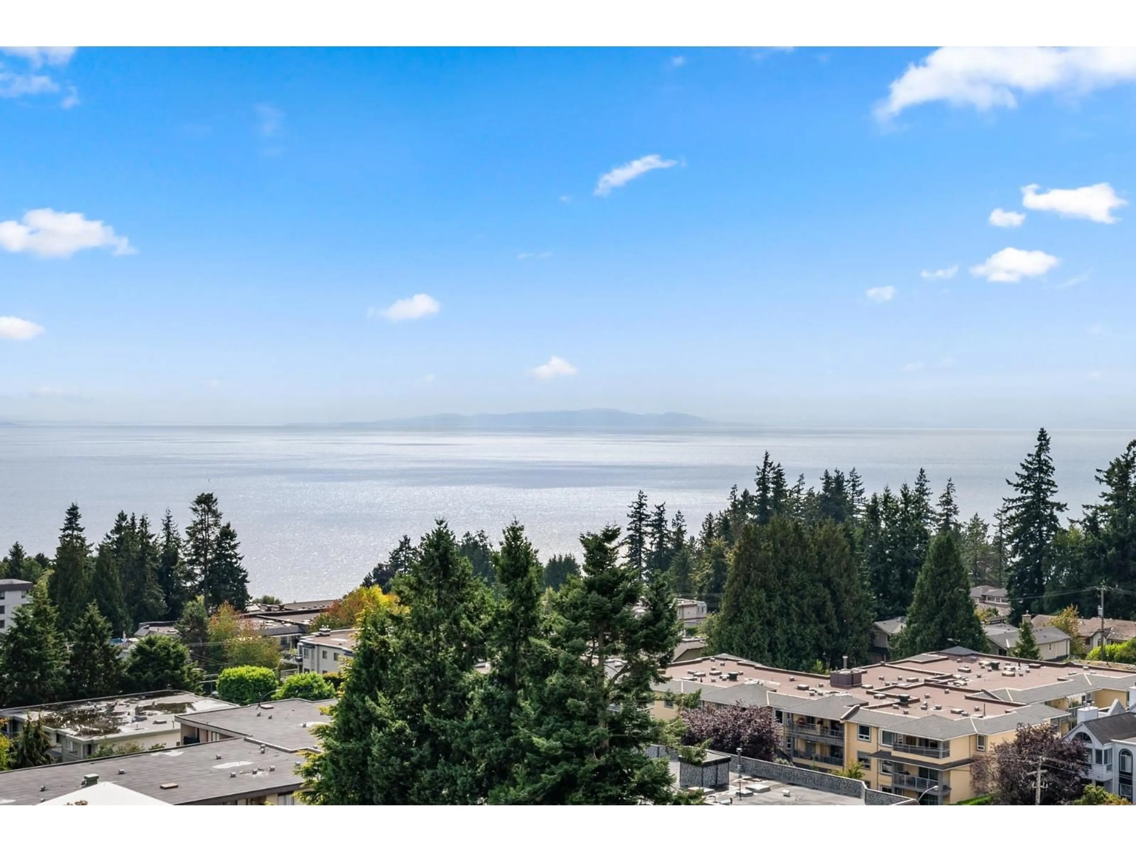 A pic from outside/outdoor area/front of a property/back of a property/a pic from drone, water/lake/river/ocean view for 1102 - 1500 MARTIN STREET, White Rock British Columbia V4B0C2