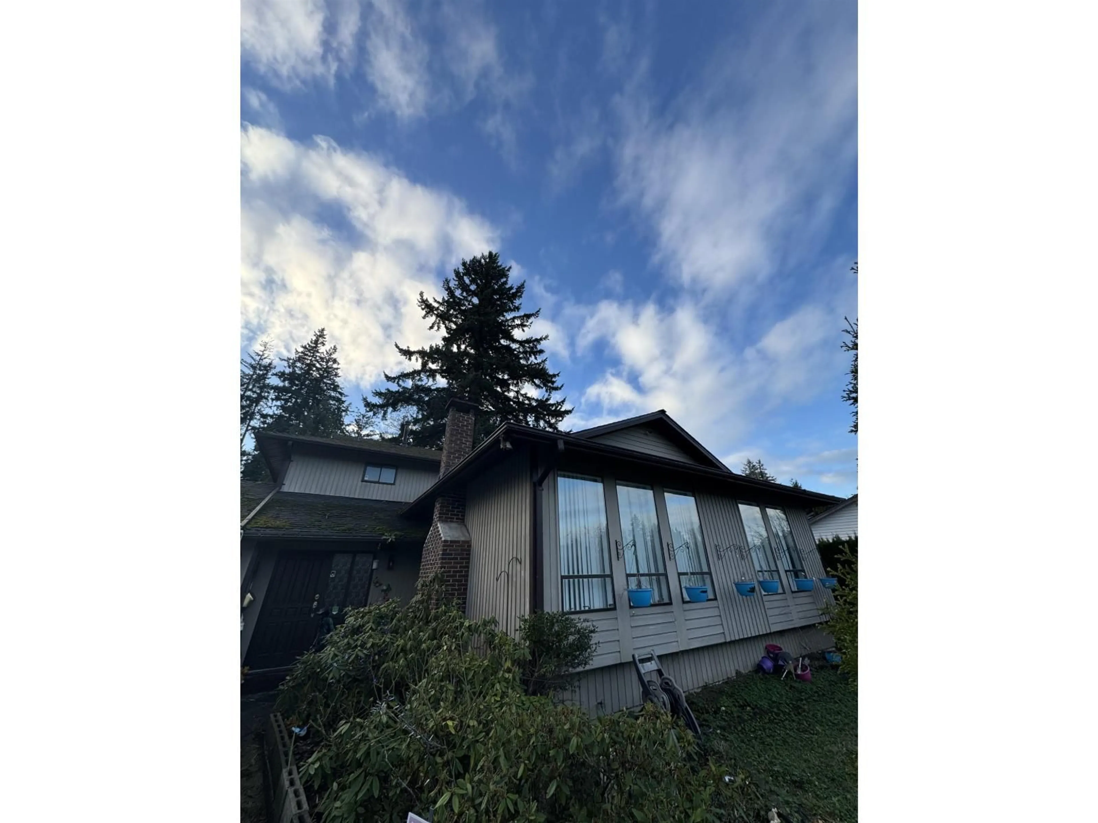 Unknown for 5918 KILDARE PLACE, Surrey British Columbia V3S6B2