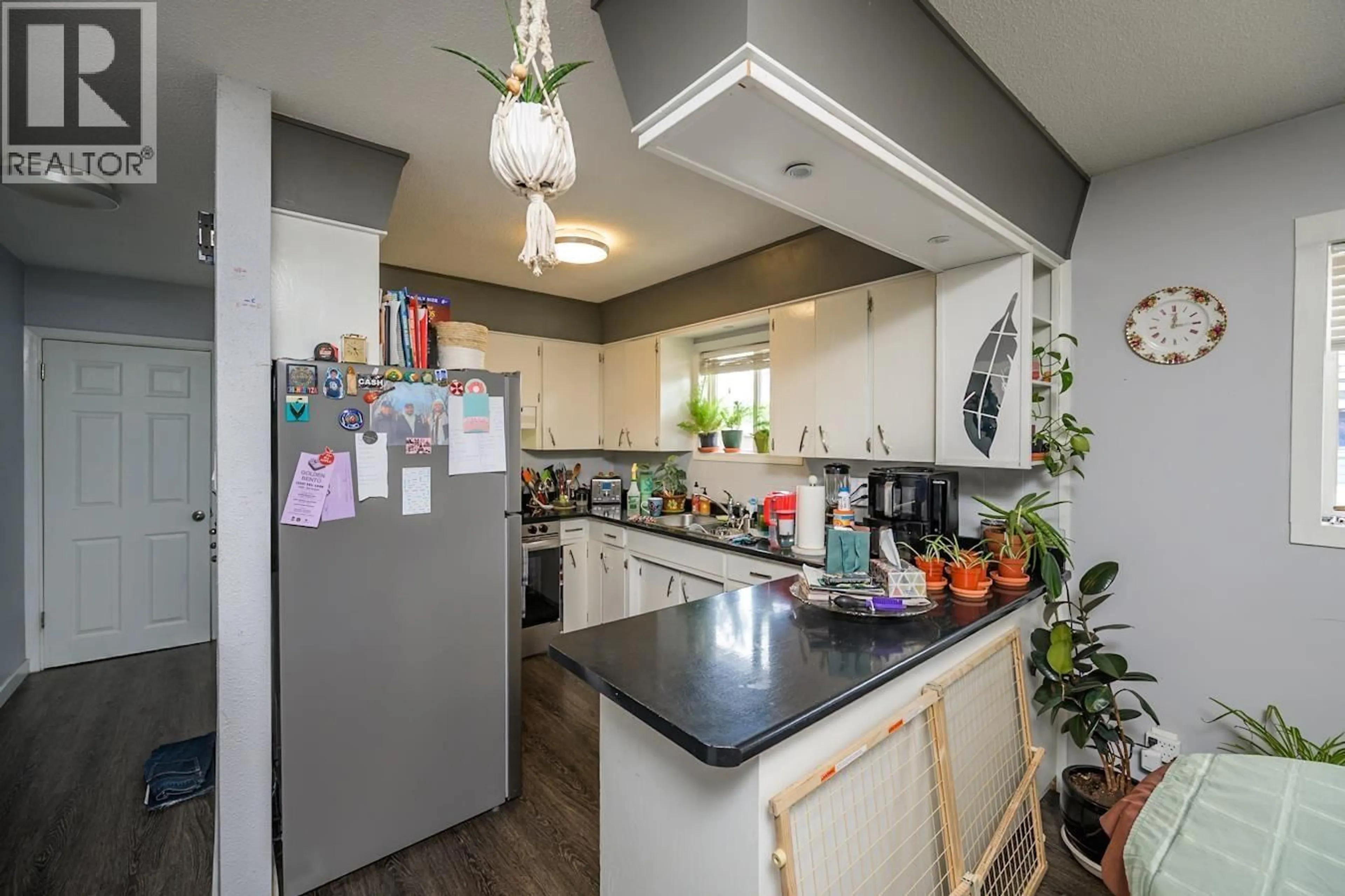 Standard kitchen, unknown for 1918 VINE STREET, Prince George British Columbia V2L2W8