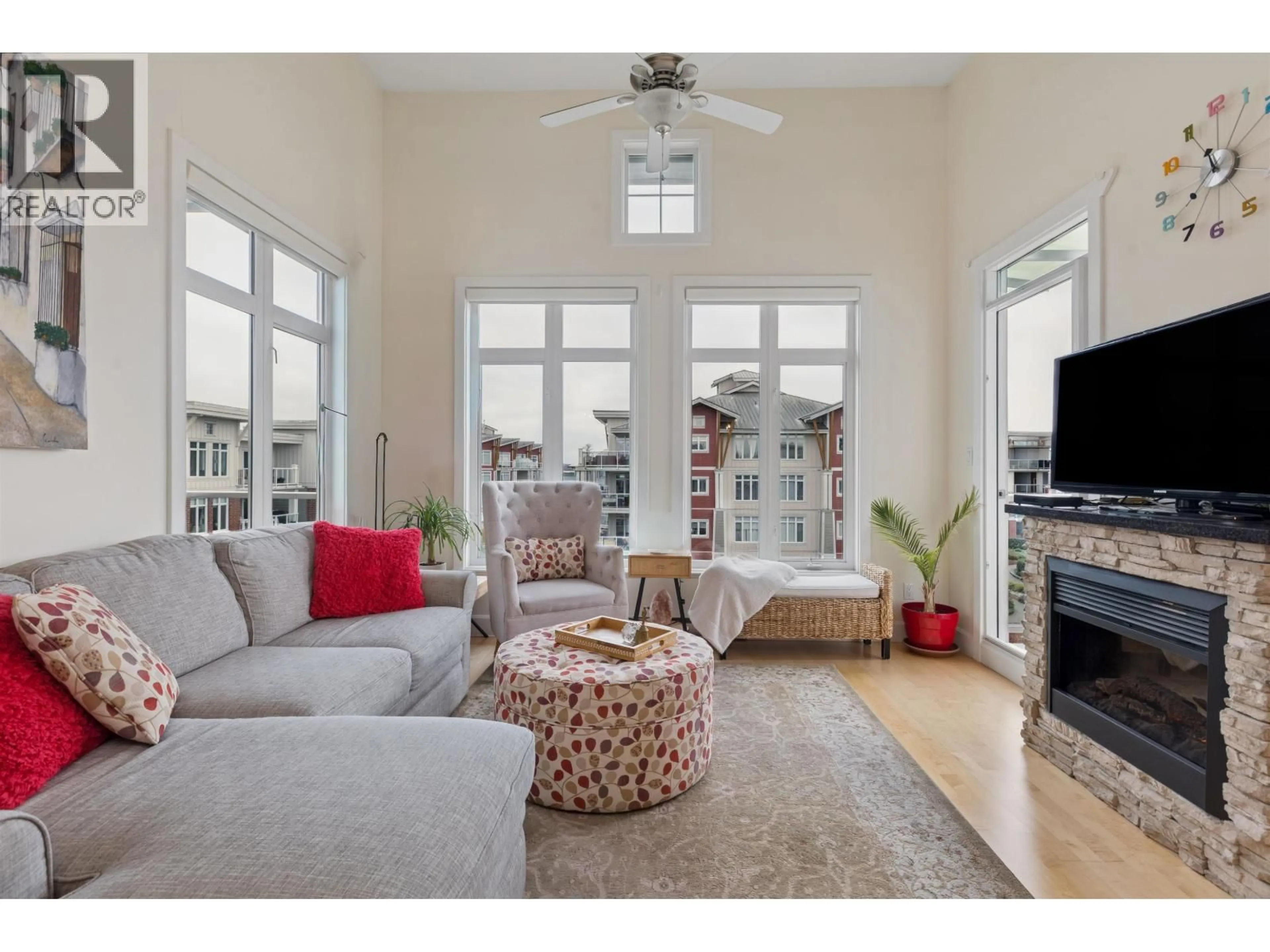 Living room with furniture, unknown for 434 - 4280 MONCTON STREET, Richmond British Columbia V7E6T4