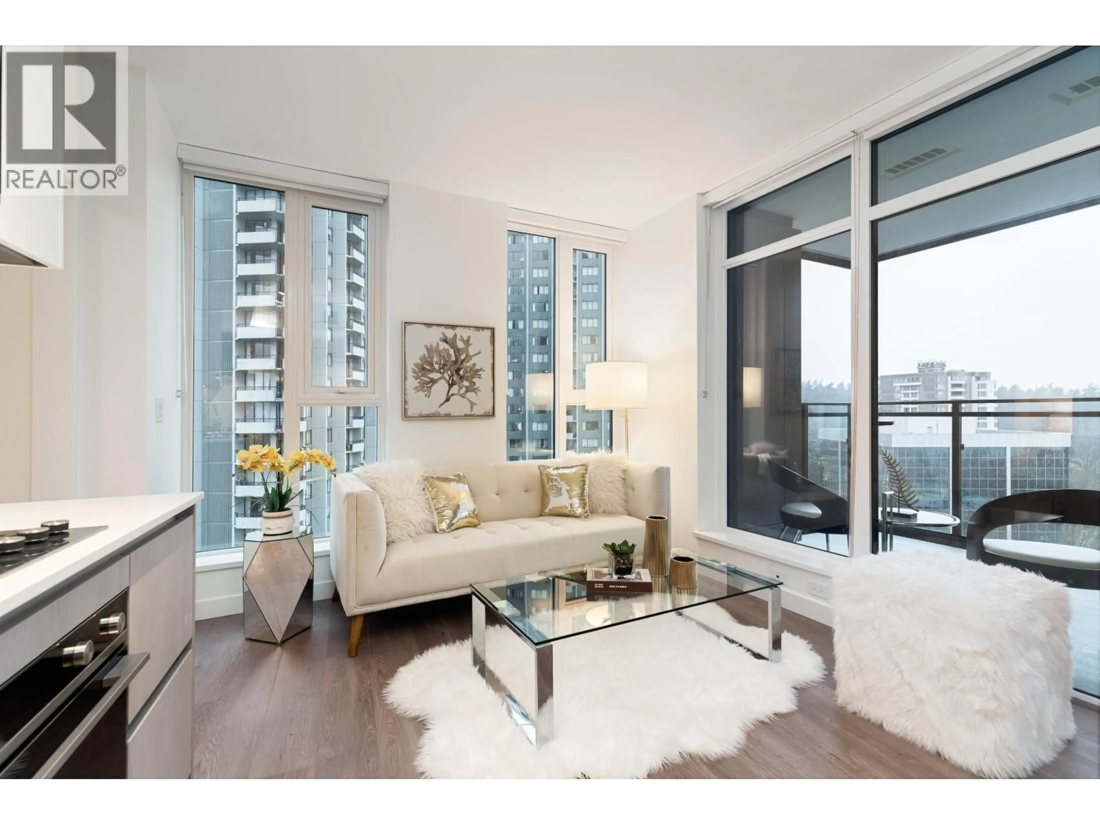 Living room with furniture, unknown for 1306 - 5685 HALLEY AVENUE, Burnaby British Columbia V5H0L9