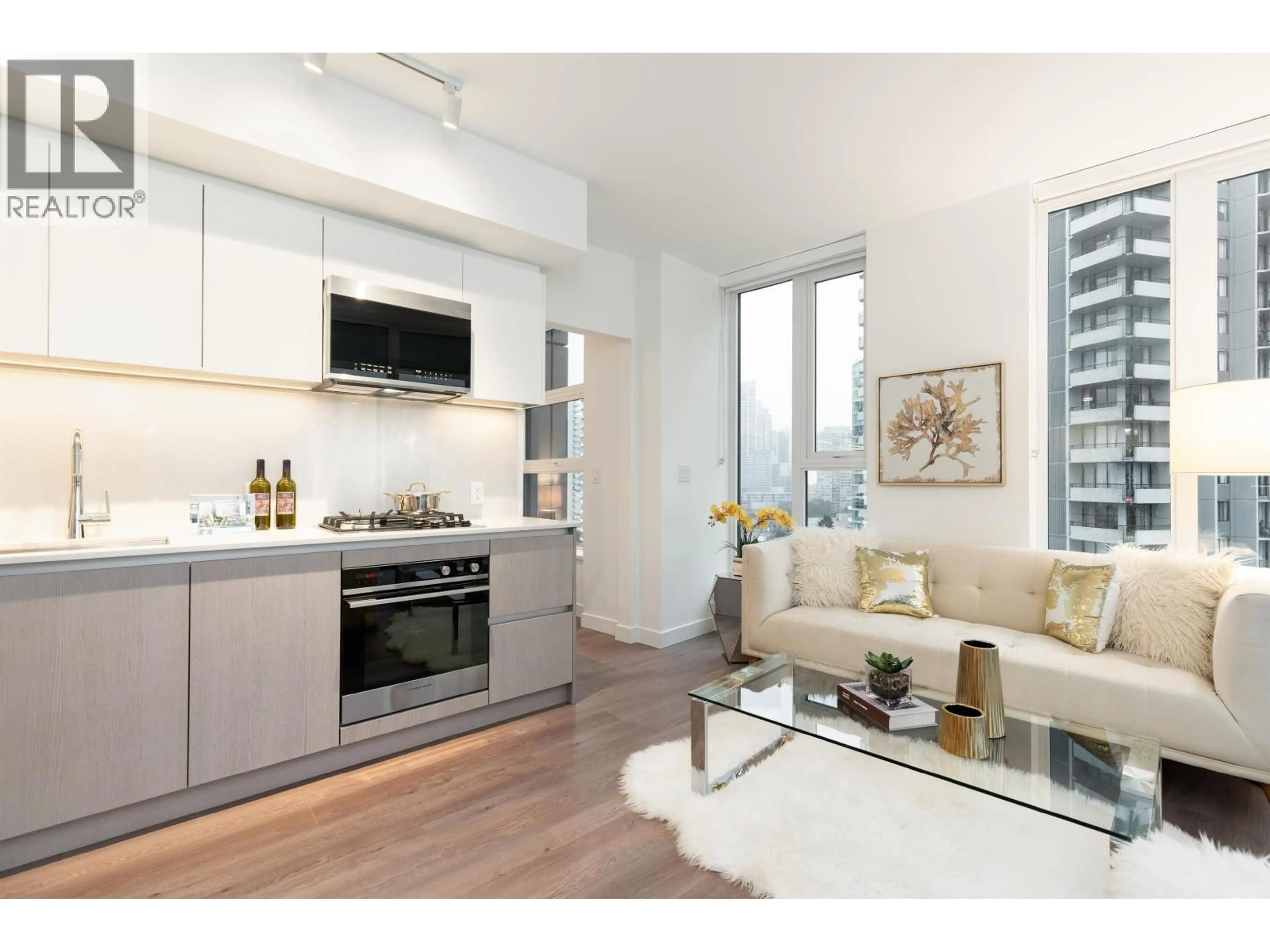 Open concept kitchen, wood/laminate floor for 1306 - 5685 HALLEY AVENUE, Burnaby British Columbia V5H0L9