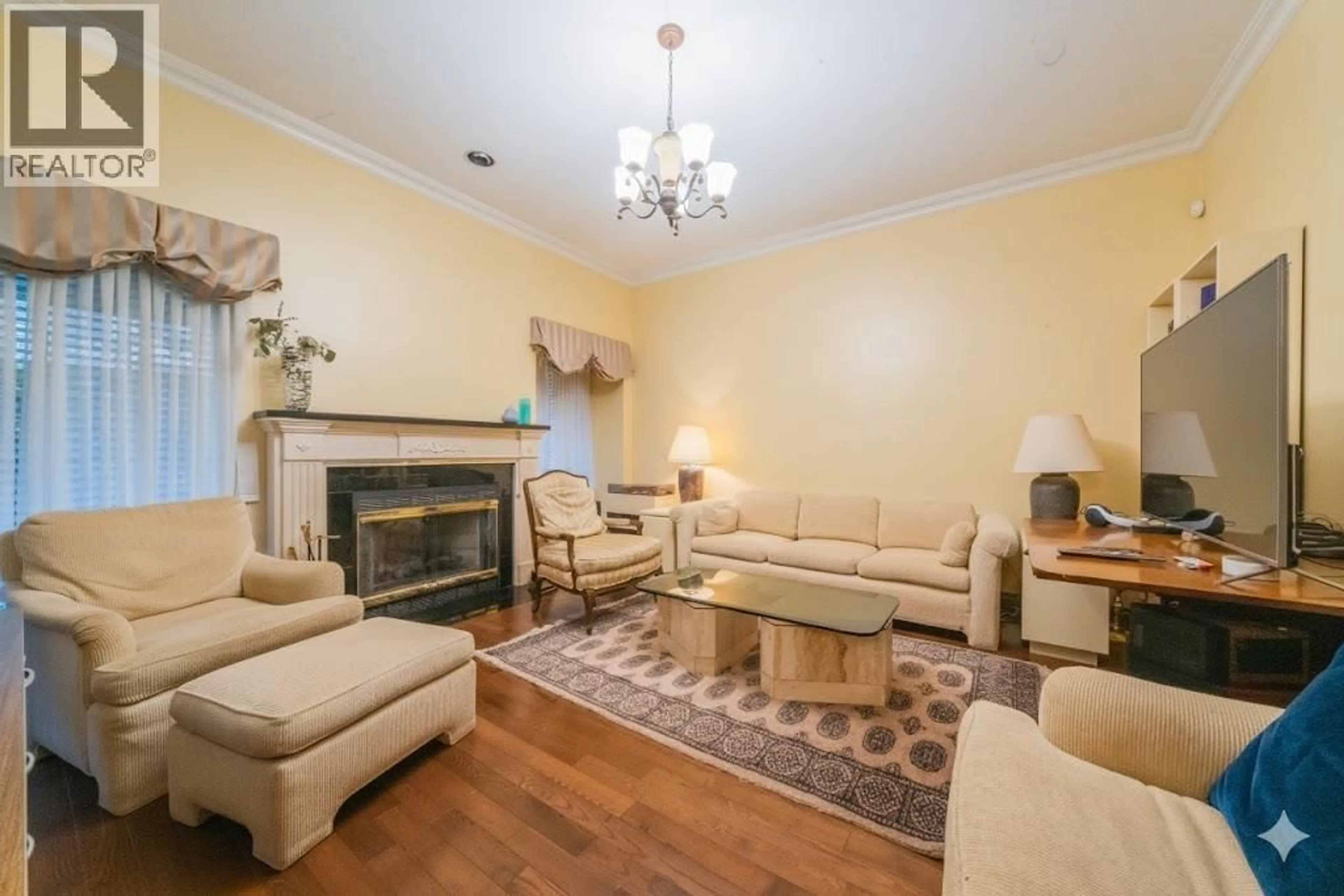 Living room with furniture, unknown for 272 WATERLEIGH DRIVE, Vancouver British Columbia V5X4T2