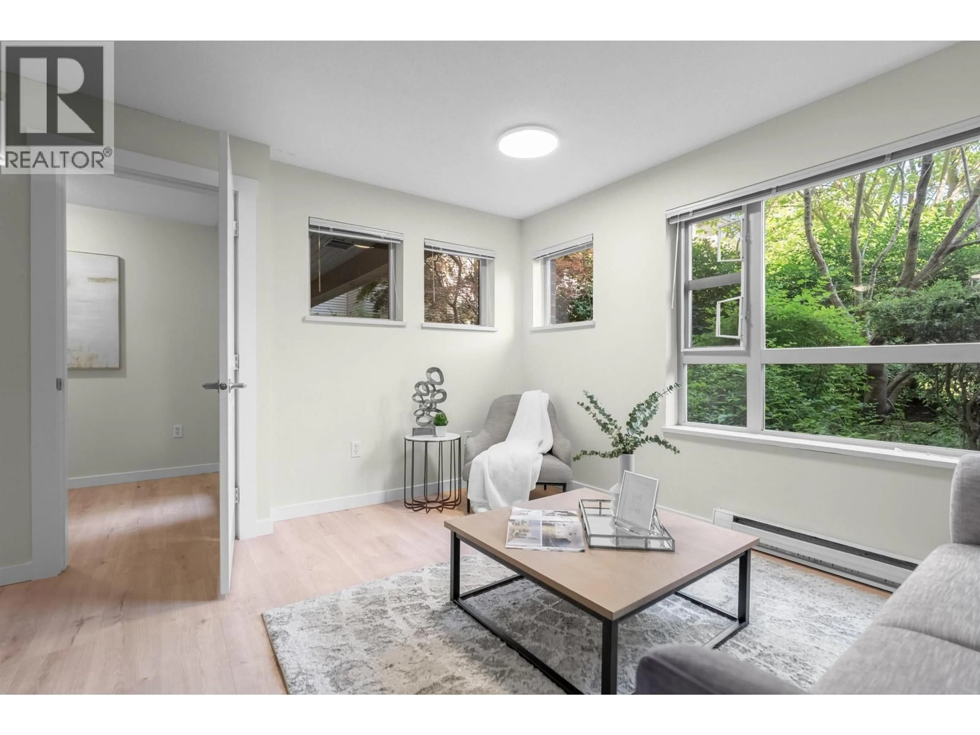 Living room with furniture, unknown for 5102 - 5111 GARDEN CITY ROAD, Richmond British Columbia V6X4H4