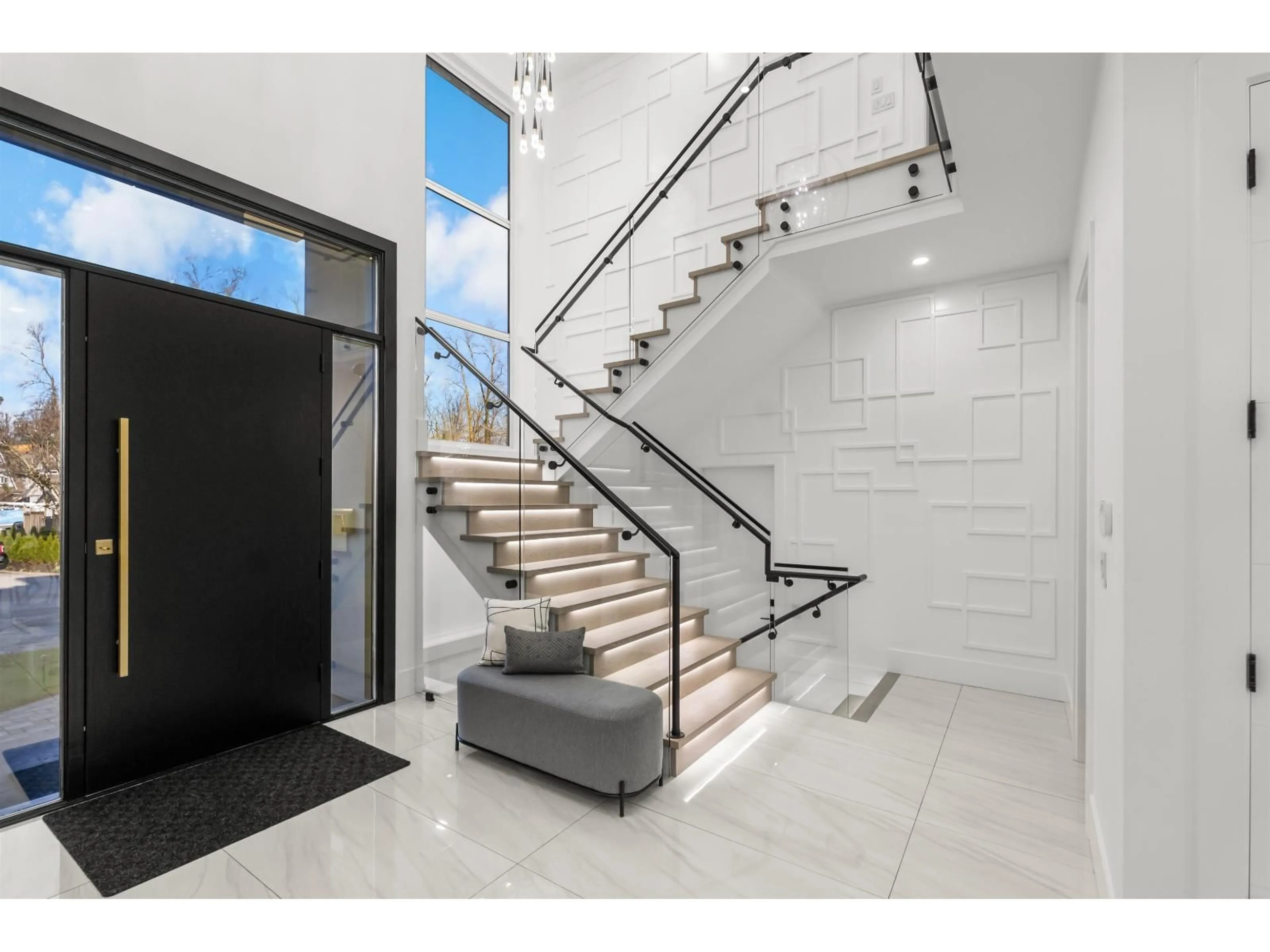 Unknown for 18446 68A AVENUE, Surrey British Columbia V3S9H9