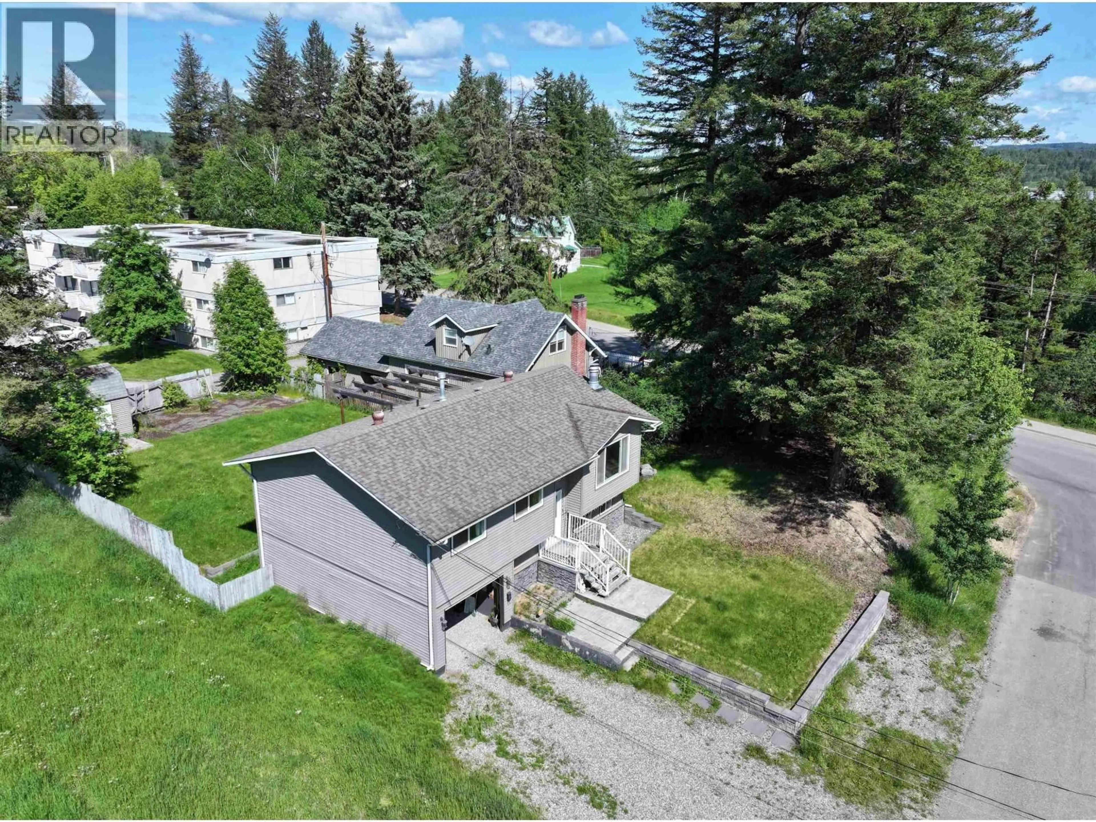 A pic from outside/outdoor area/front of a property/back of a property/a pic from drone, unknown for 679 JONES STREET, Quesnel British Columbia V2J2X3