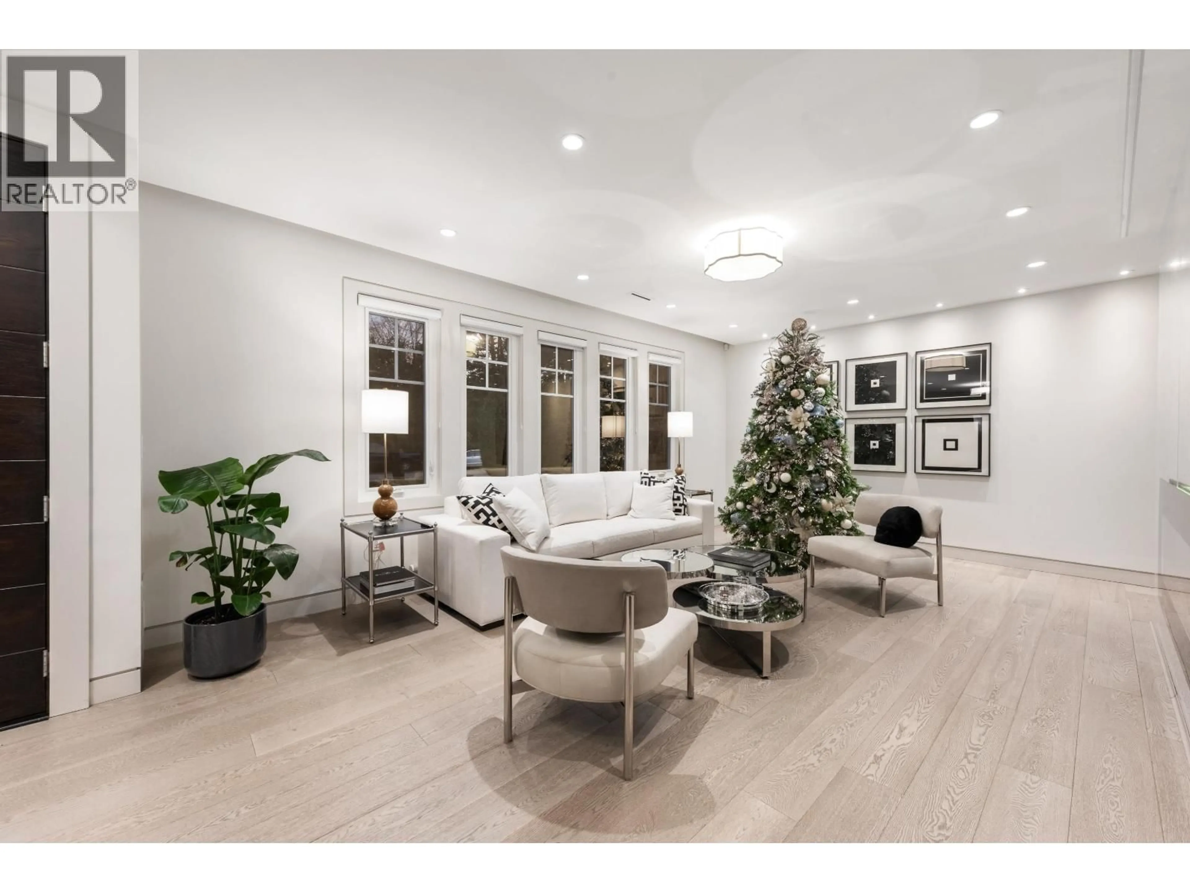 Living room with furniture, unknown for 1407 W 33RD AVENUE, Vancouver British Columbia V6M1A6