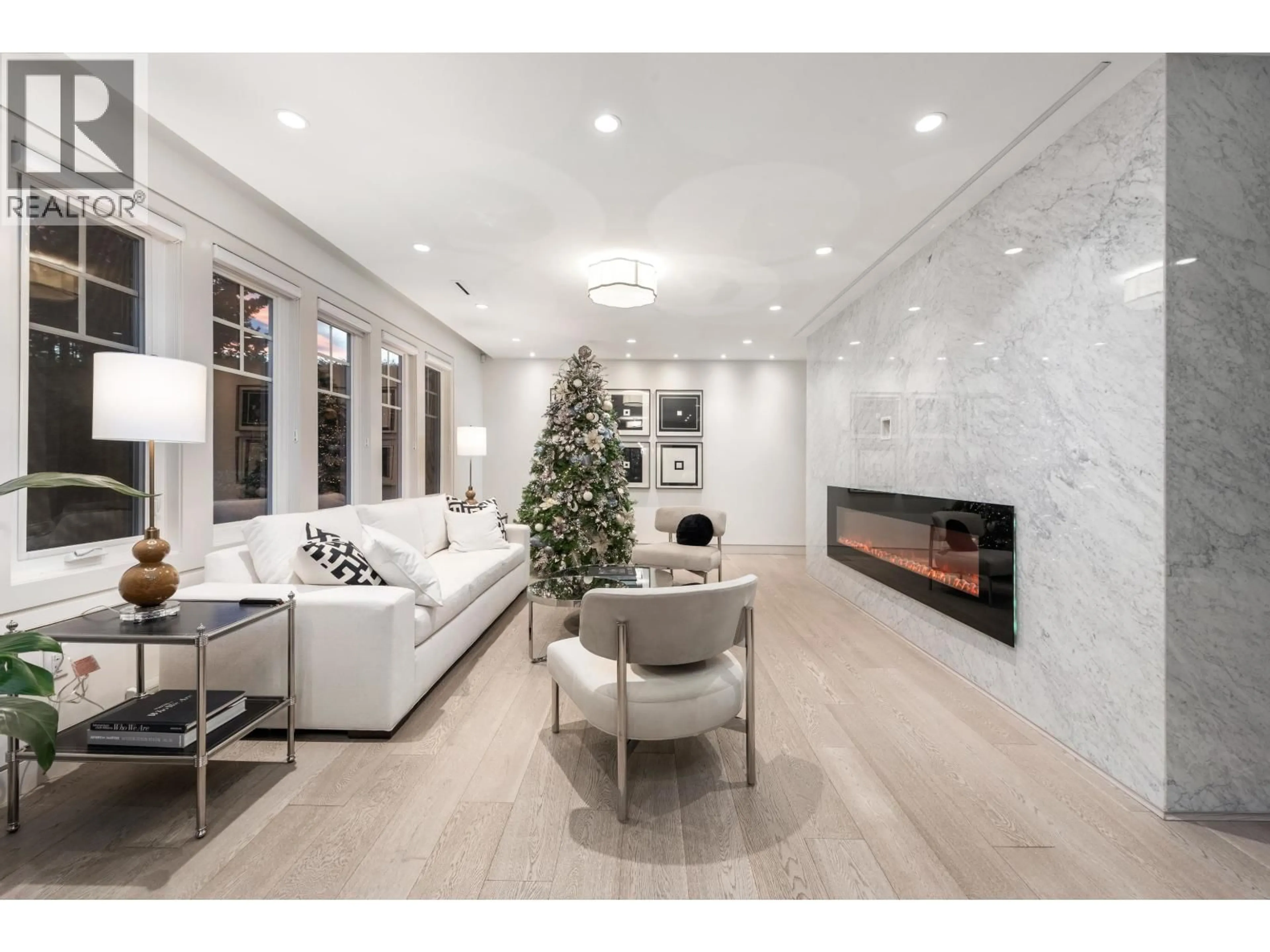 Living room with furniture, unknown for 1407 W 33RD AVENUE, Vancouver British Columbia V6M1A6