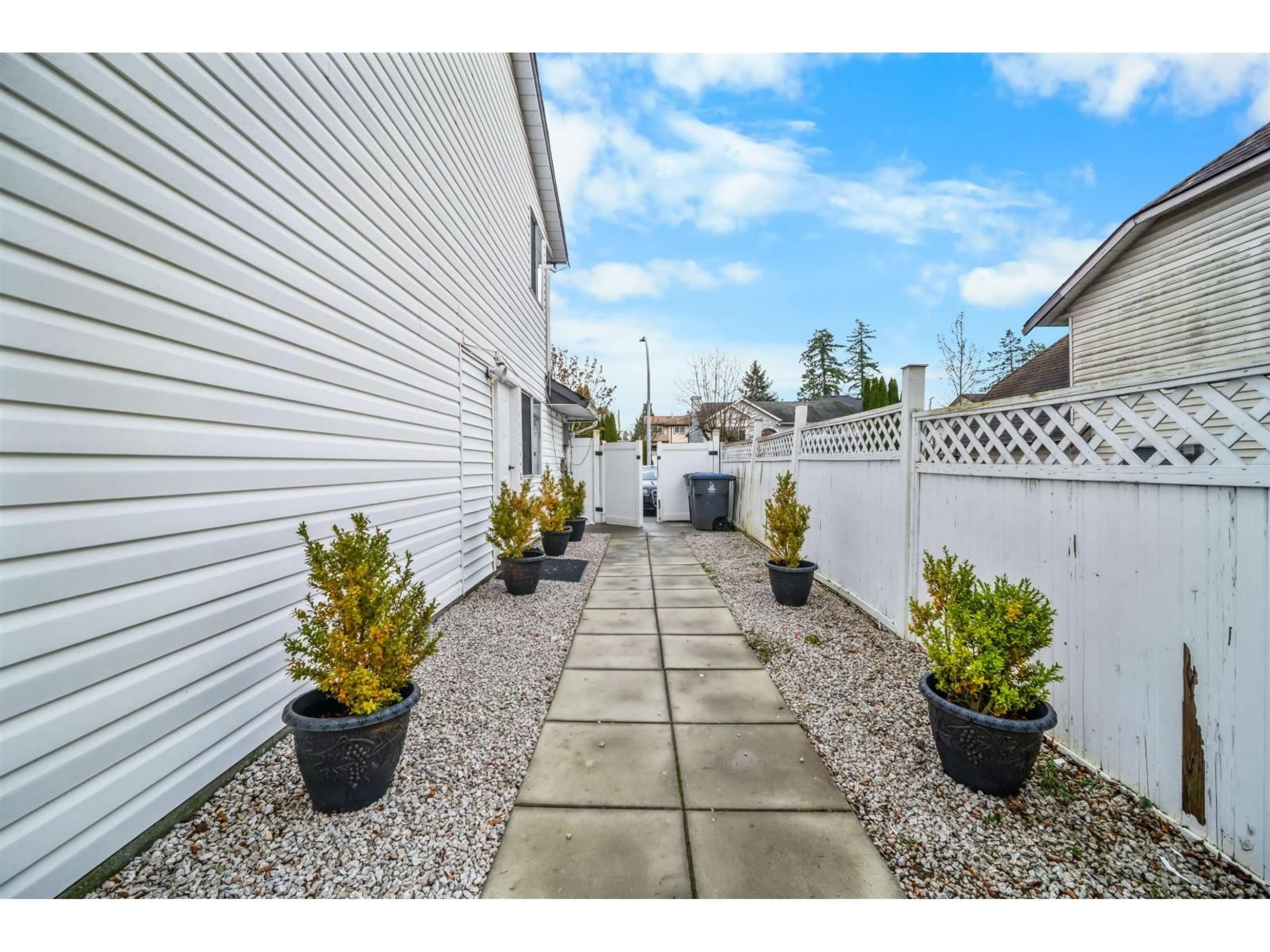 Patio, street for 8873 143A STREET, Surrey British Columbia V3V7P7