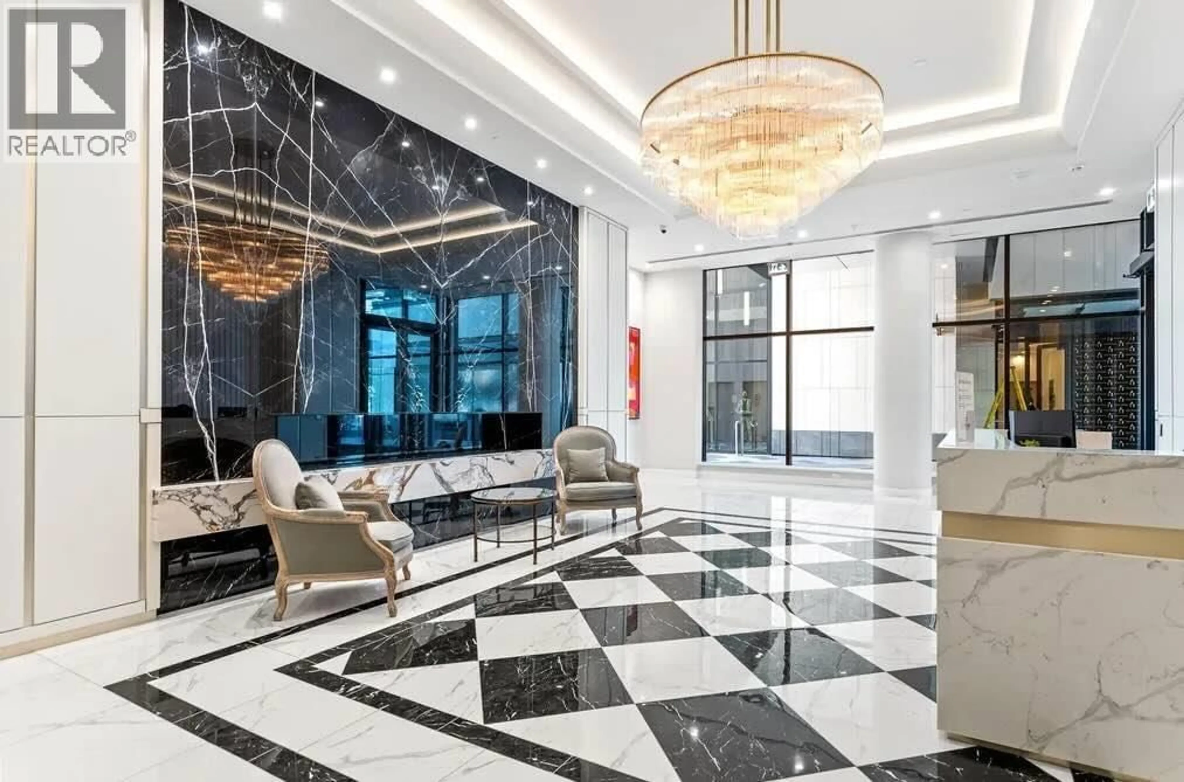 Lobby for 514 - 135 13TH STREET, North Vancouver British Columbia V7L0J8