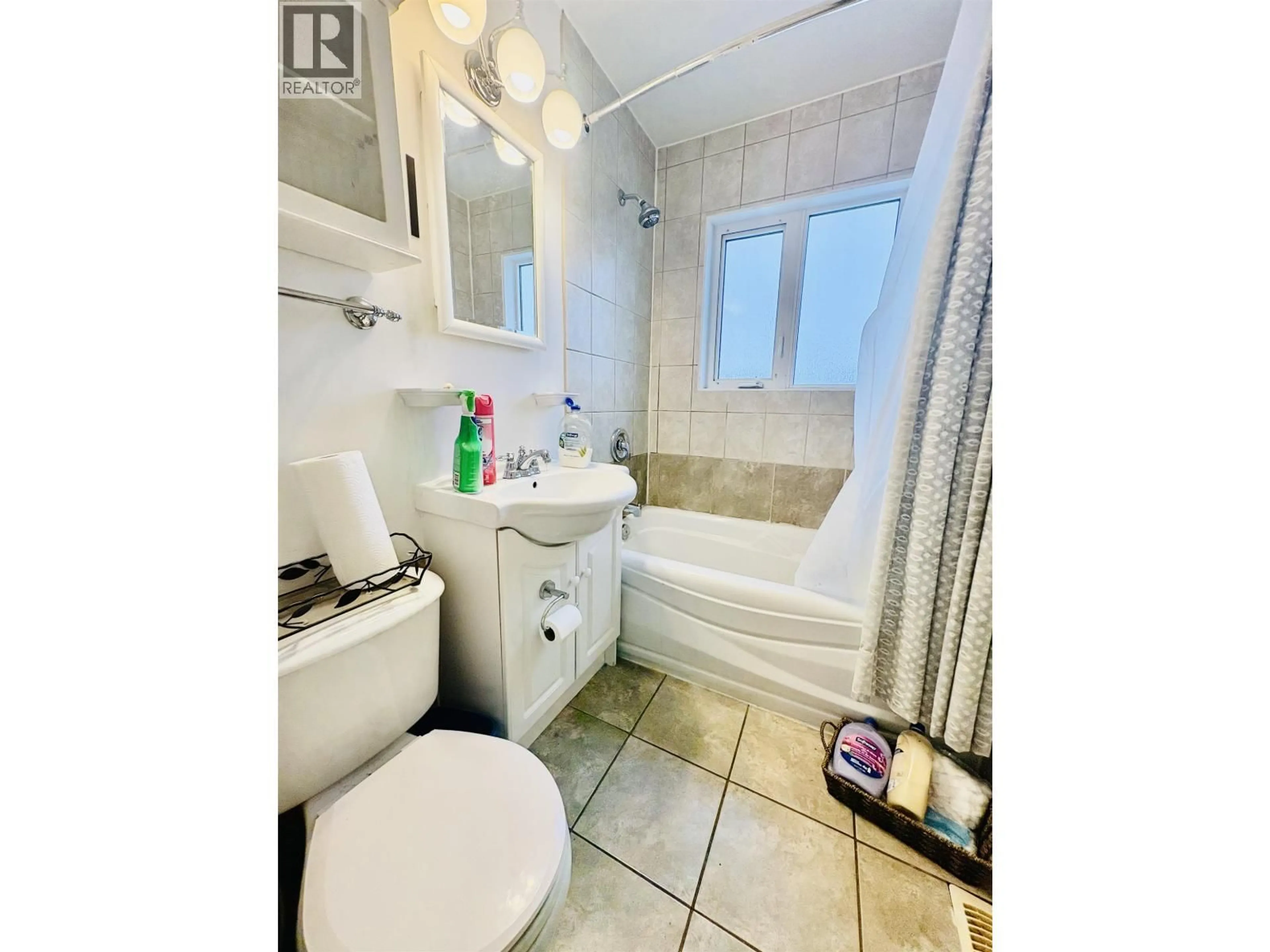 Standard bathroom, ceramic/tile floor for 36 FULMAR STREET, Kitimat British Columbia V8C1T4