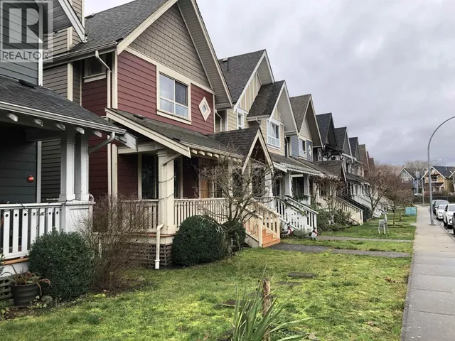 252 JENSEN STREET, New Westminster 2