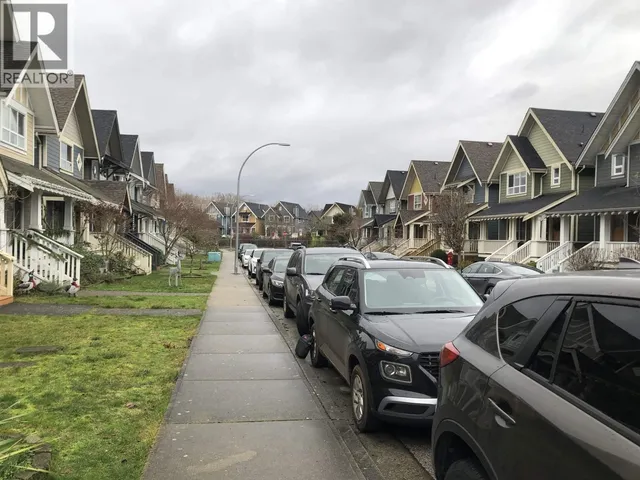 252 JENSEN STREET, New Westminster 3