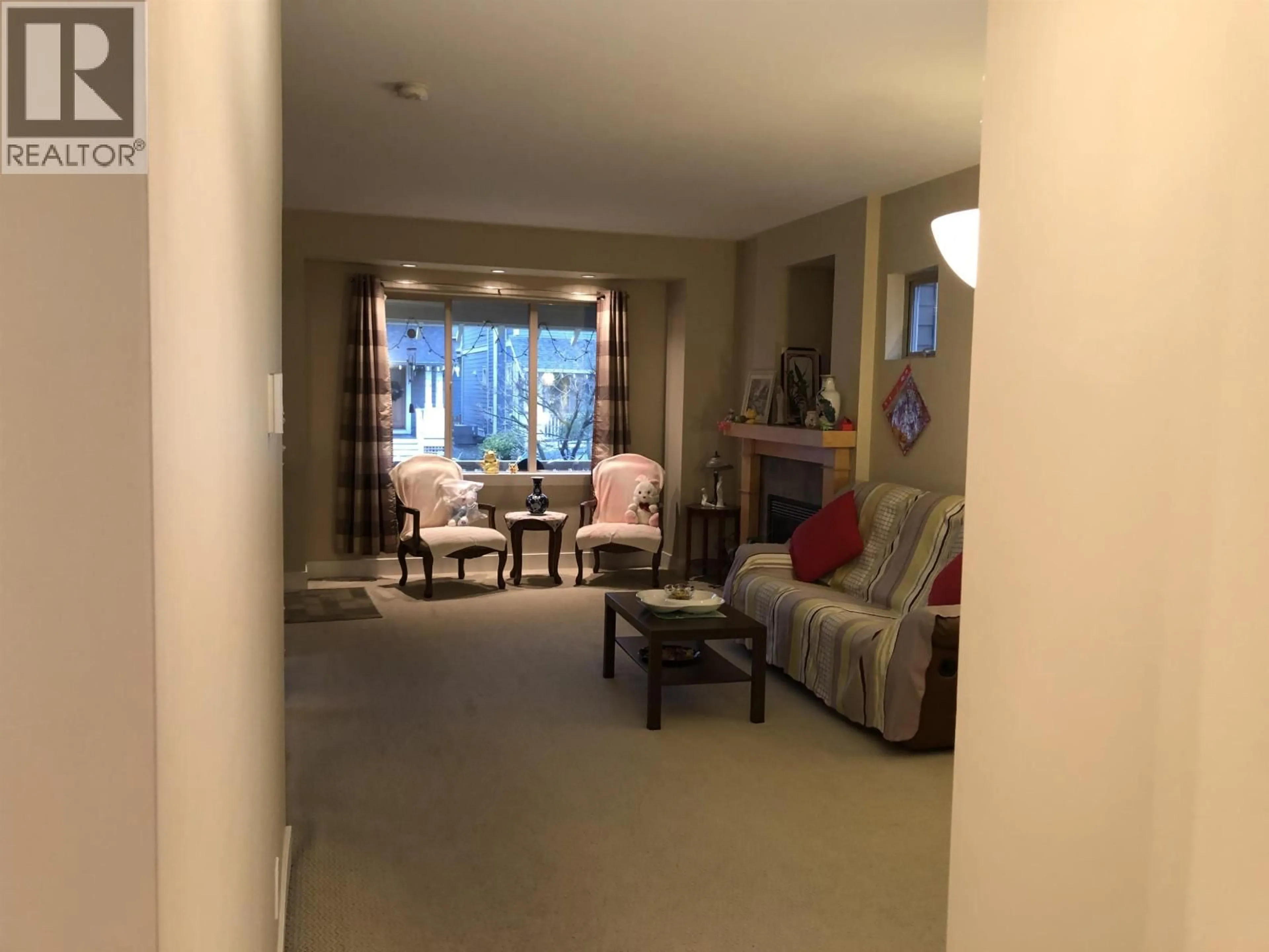 Unknown for 252 JENSEN STREET, New Westminster British Columbia V3M0E7