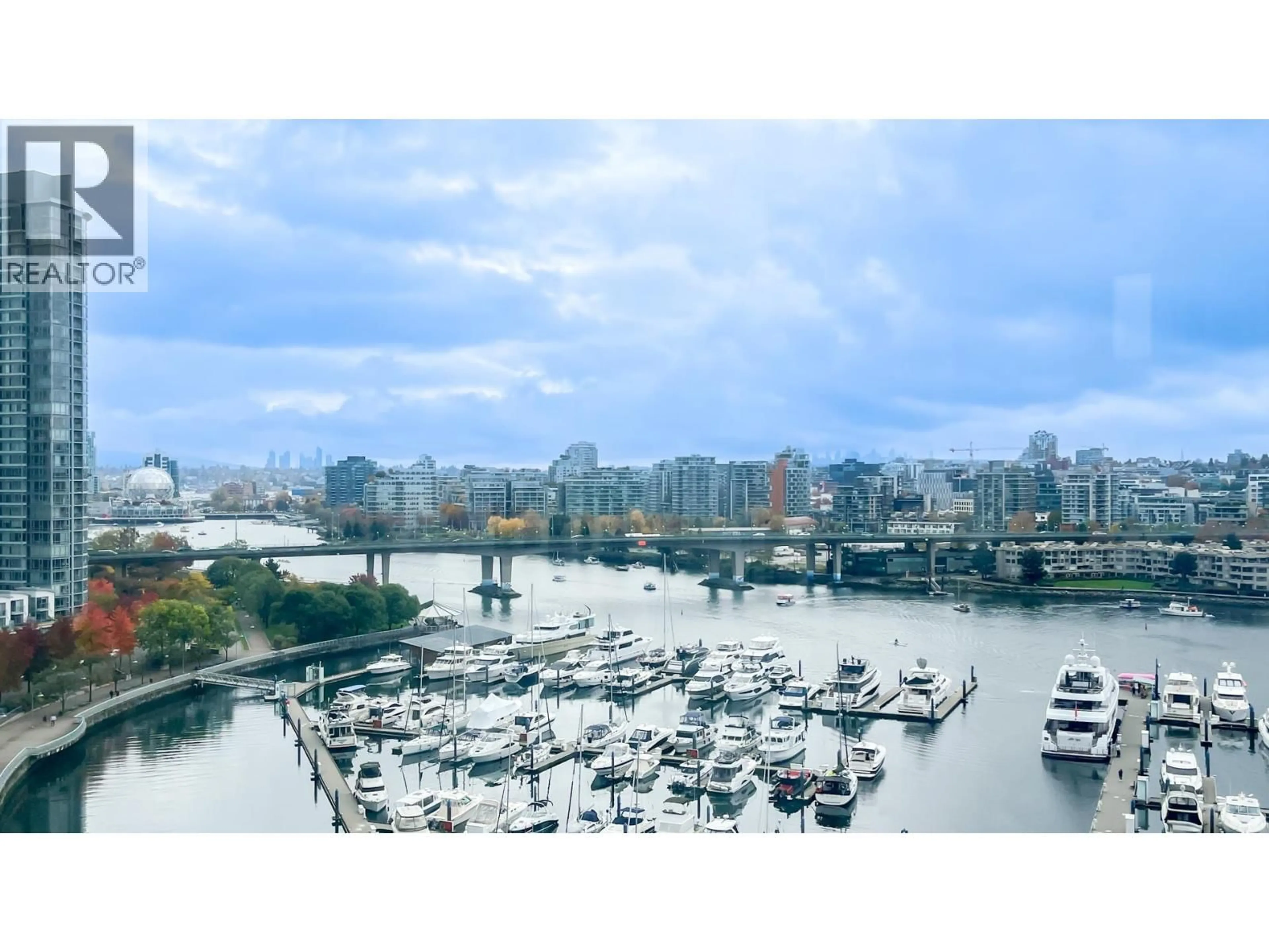 Blurry image for 1602 - 1201 MARINASIDE CRESCENT, Vancouver British Columbia V6Z2V2