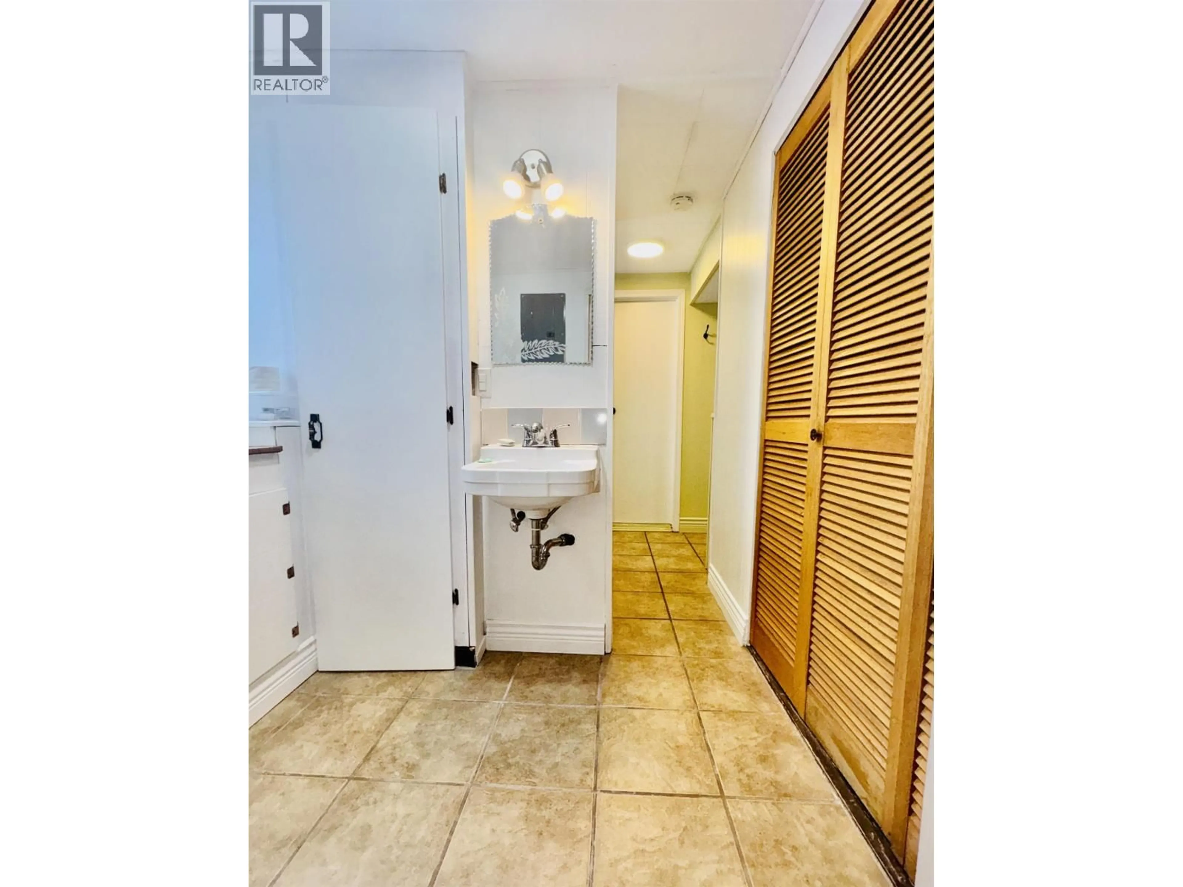 Unknown for 13 WREN STREET, Kitimat British Columbia V8C1L2