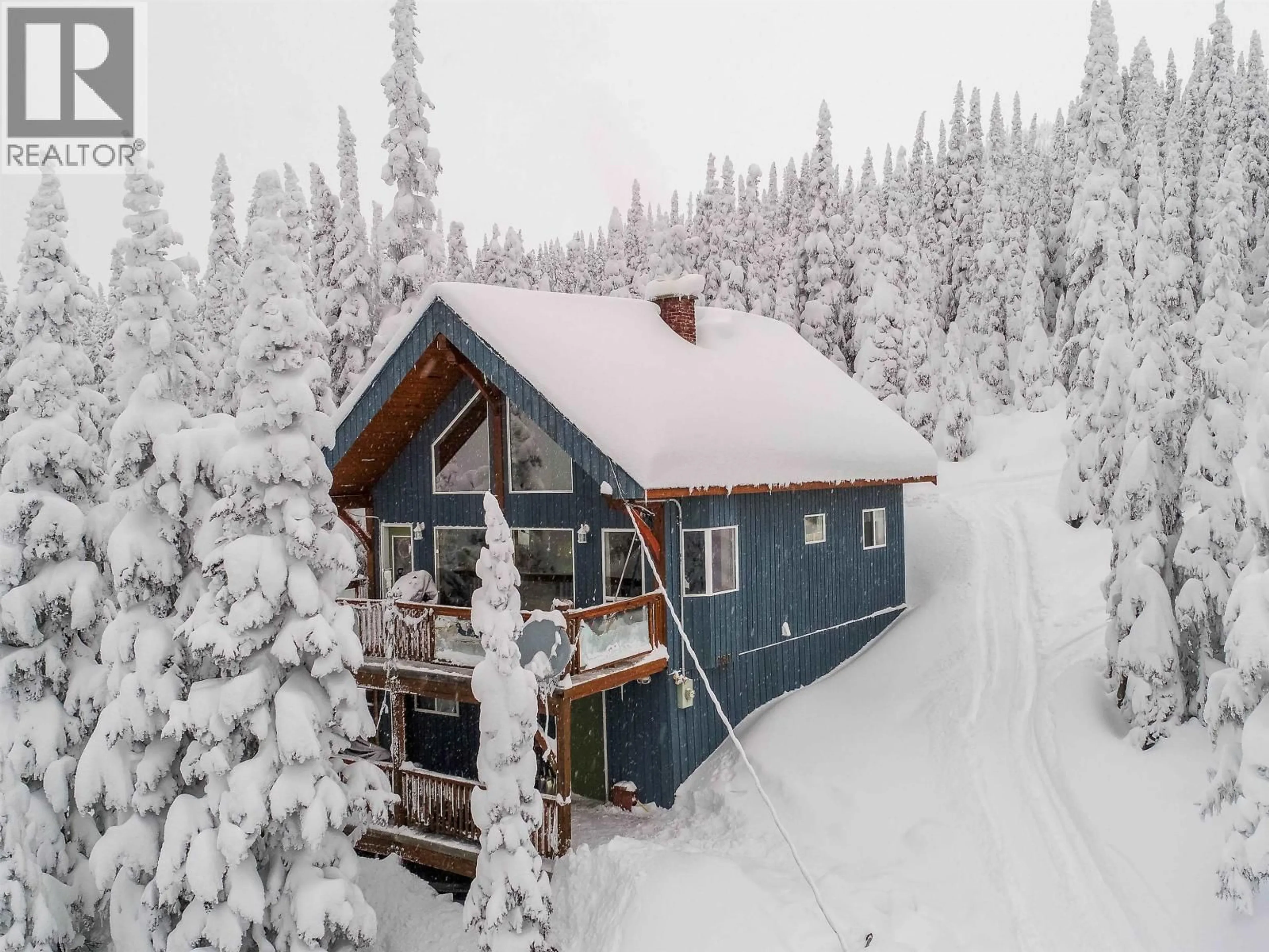 A pic from outside/outdoor area/front of a property/back of a property/a pic from drone, unknown for 127 PRAIRIE ROAD, Smithers British Columbia V0J2N0
