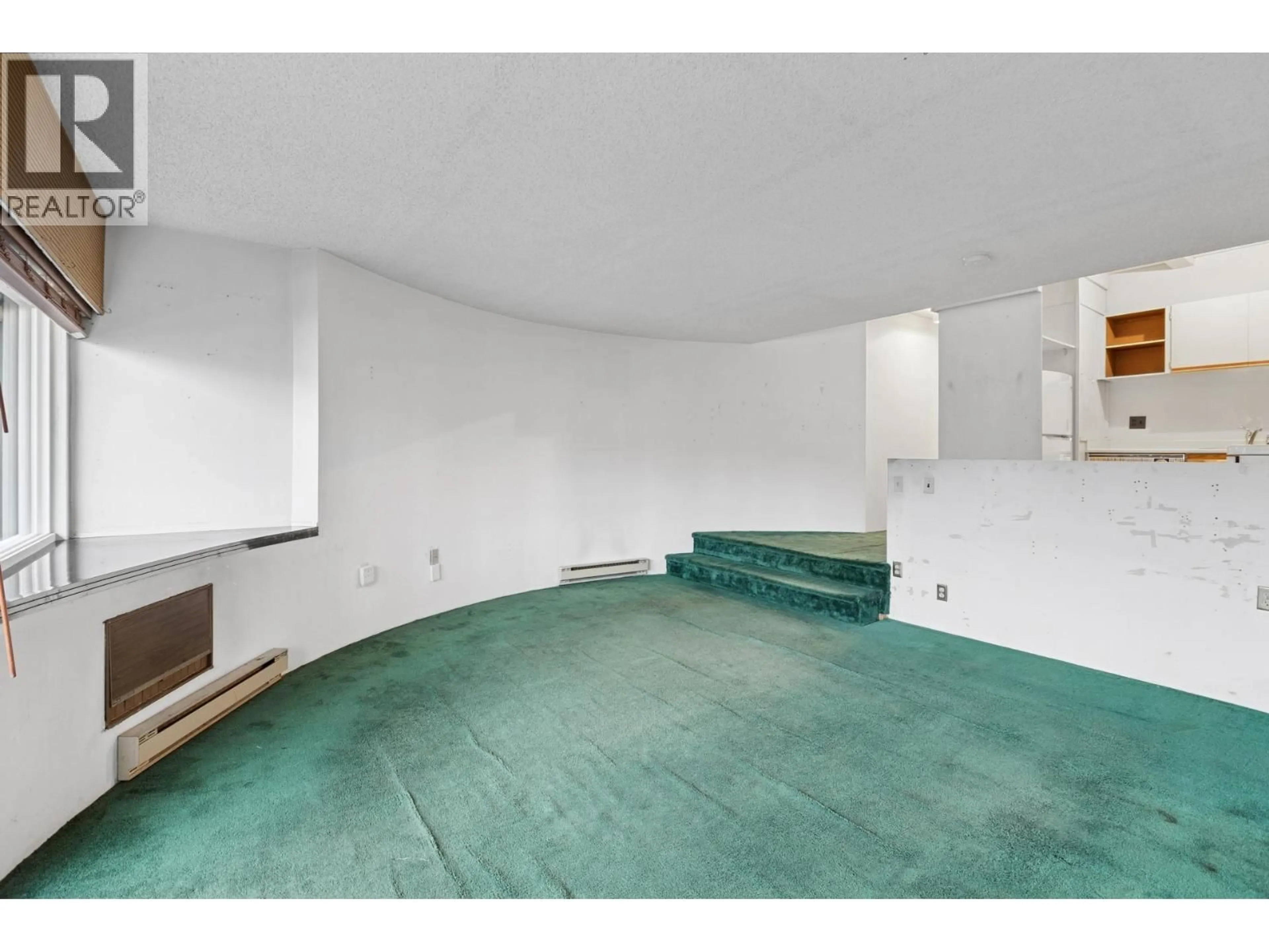 A pic of a room for 205 - 341 MAHON AVENUE, North Vancouver British Columbia V7M3E1