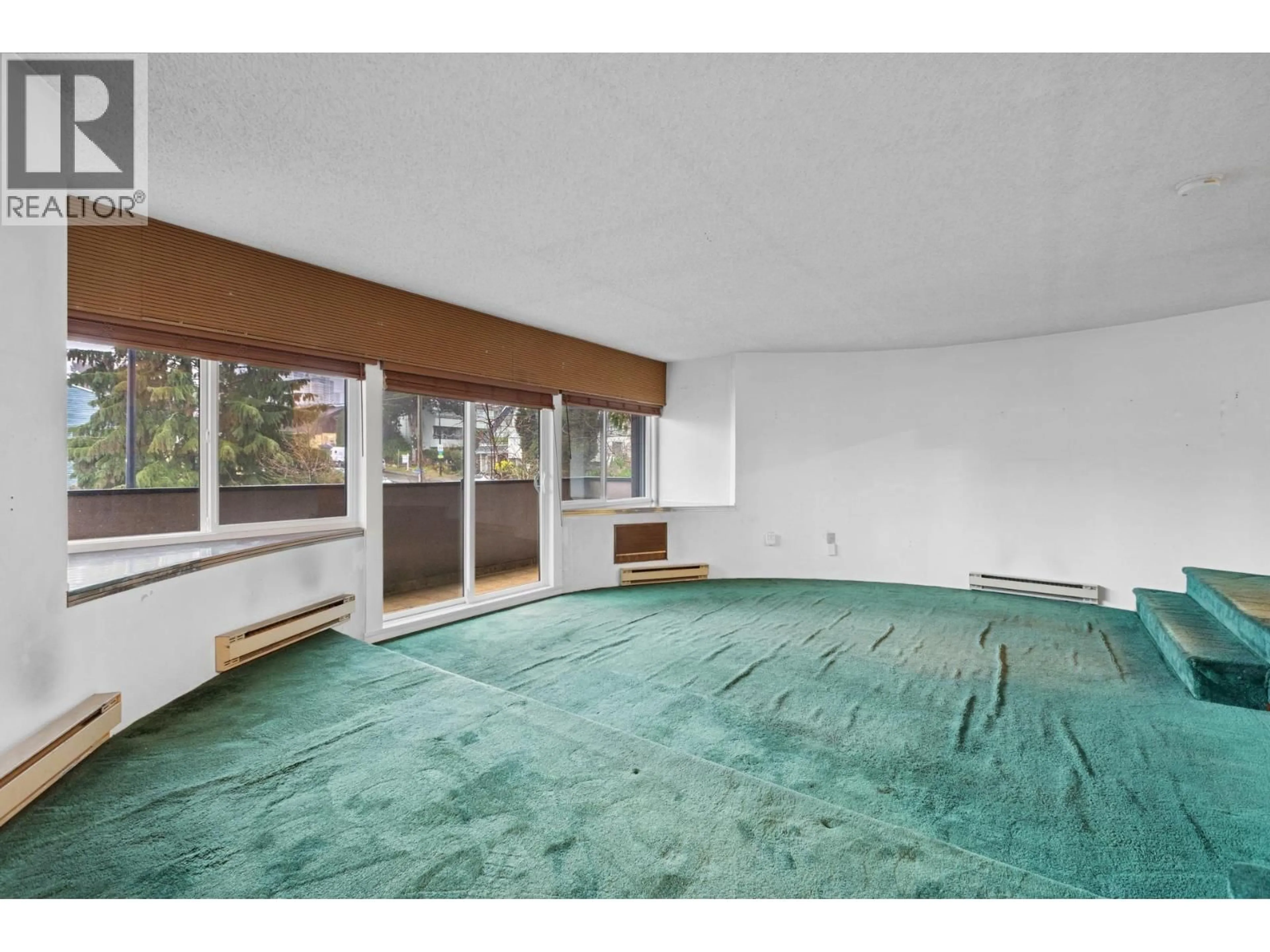 A pic of a room for 205 - 341 MAHON AVENUE, North Vancouver British Columbia V7M3E1