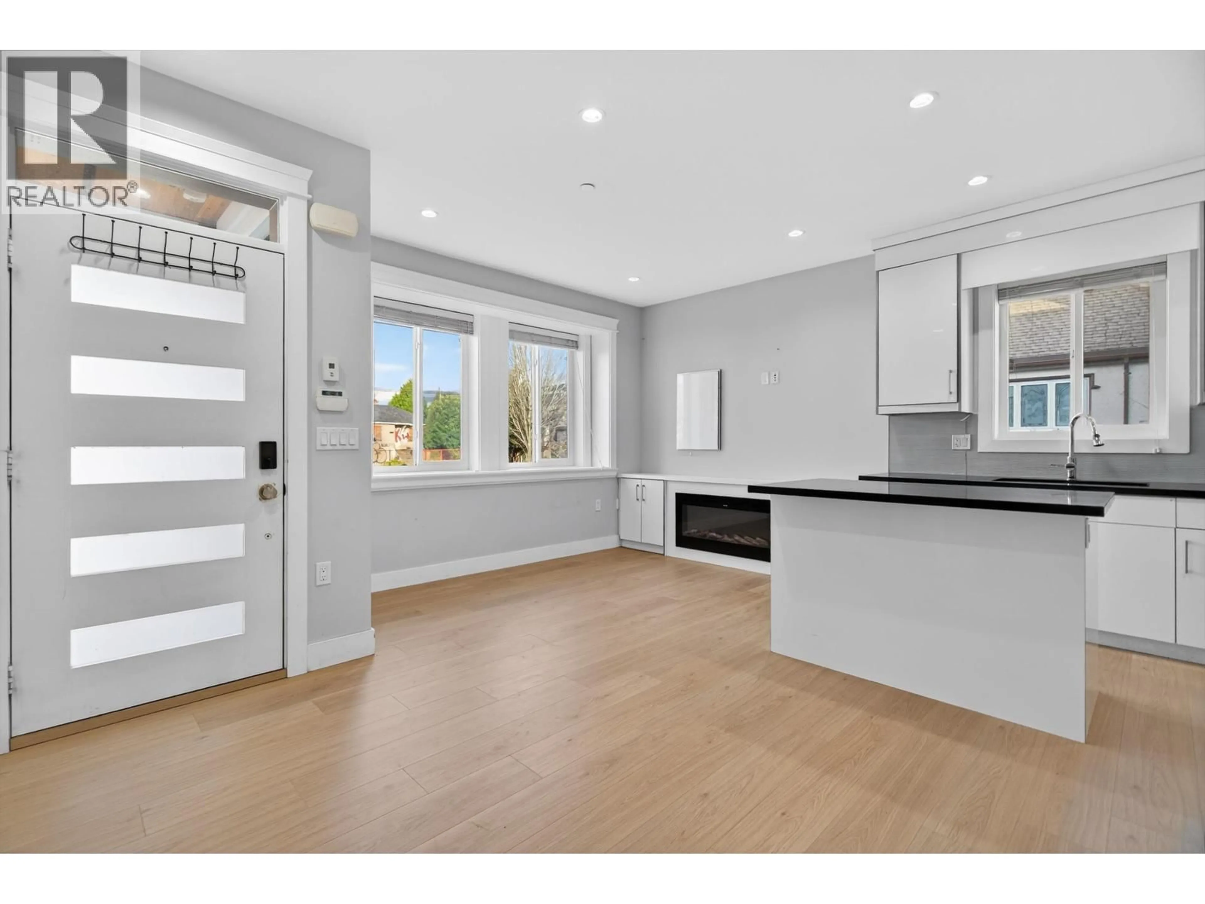 Open concept kitchen, unknown for 2430 41 AVENUE, Vancouver British Columbia V5R2W4