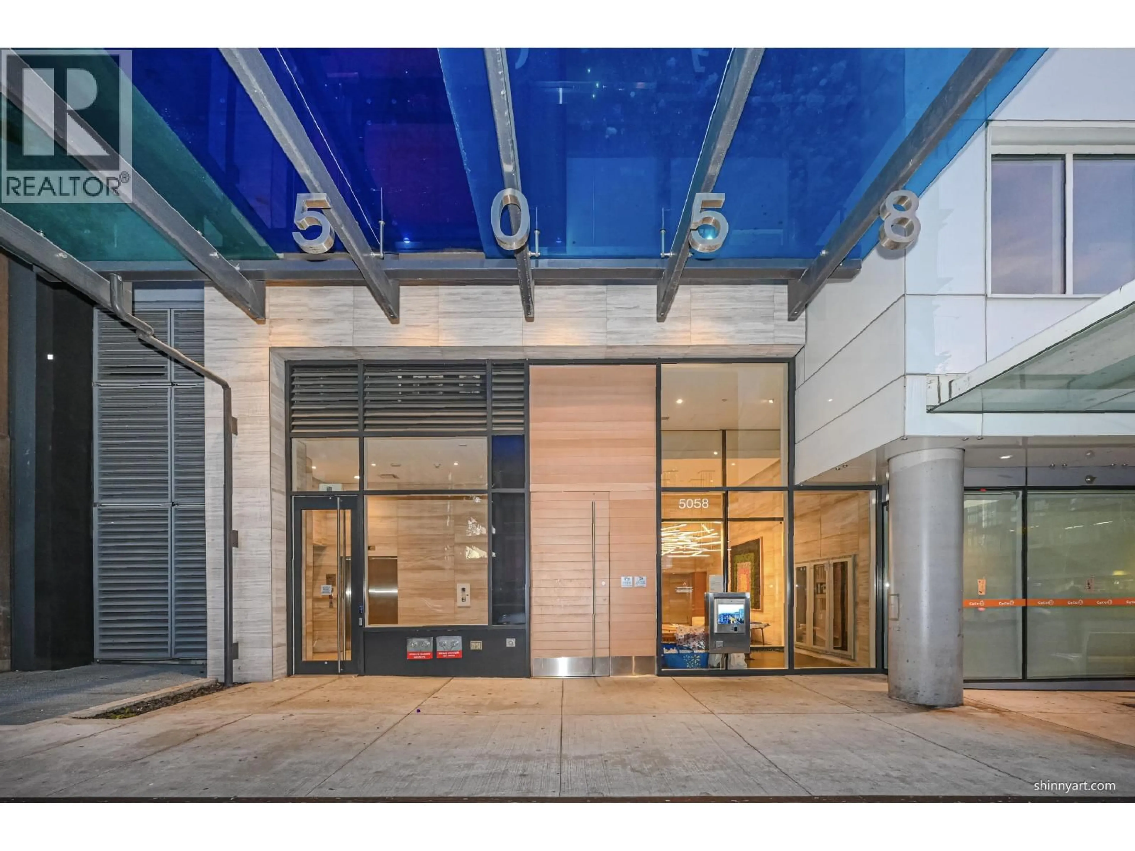 Indoor foyer for 308 - 5058 JOYCE STREET, Vancouver British Columbia V5R0J9