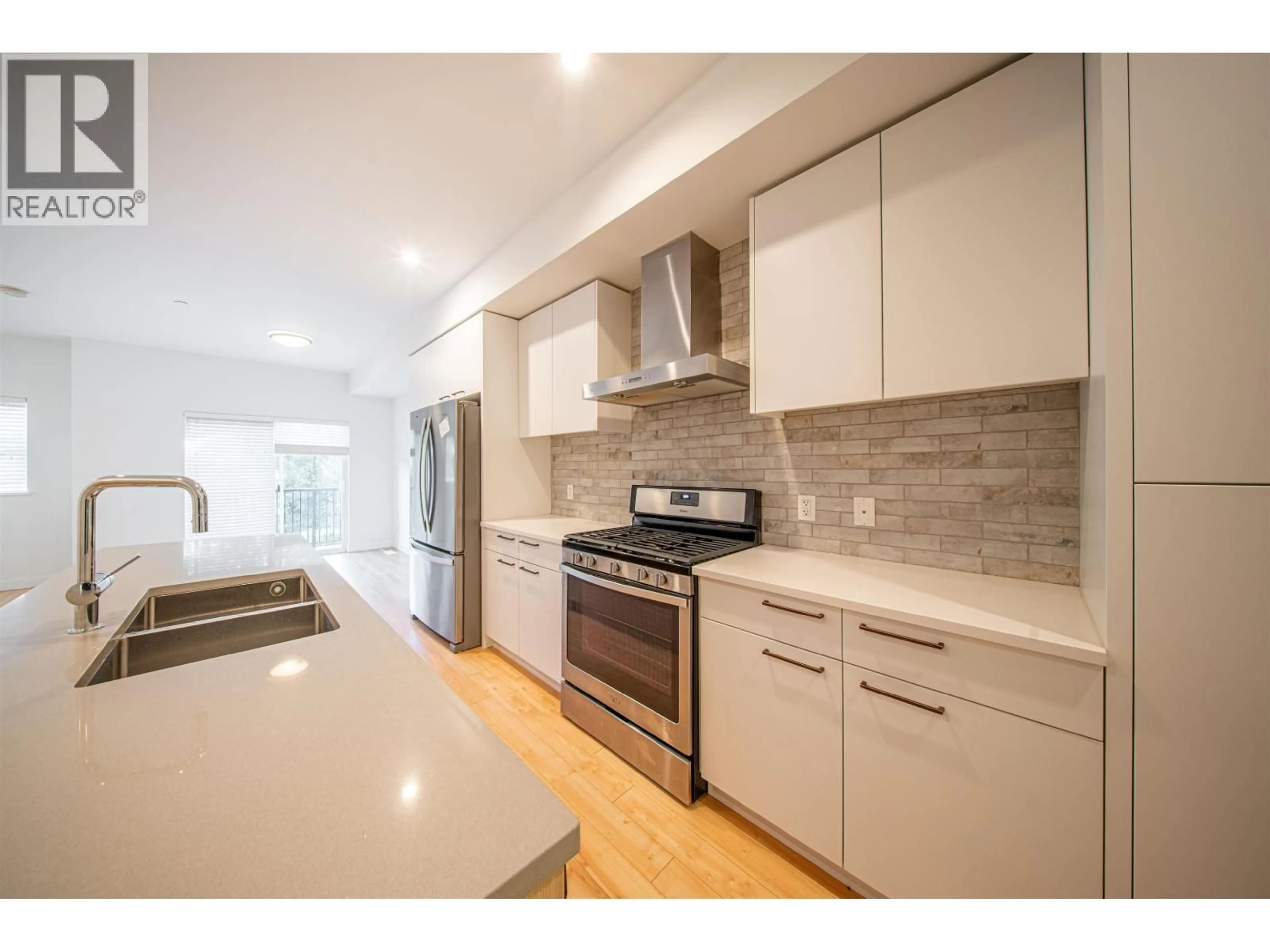 Open concept kitchen, unknown for 2 - 22810 113 AVENUE, Maple Ridge British Columbia V2X3N2