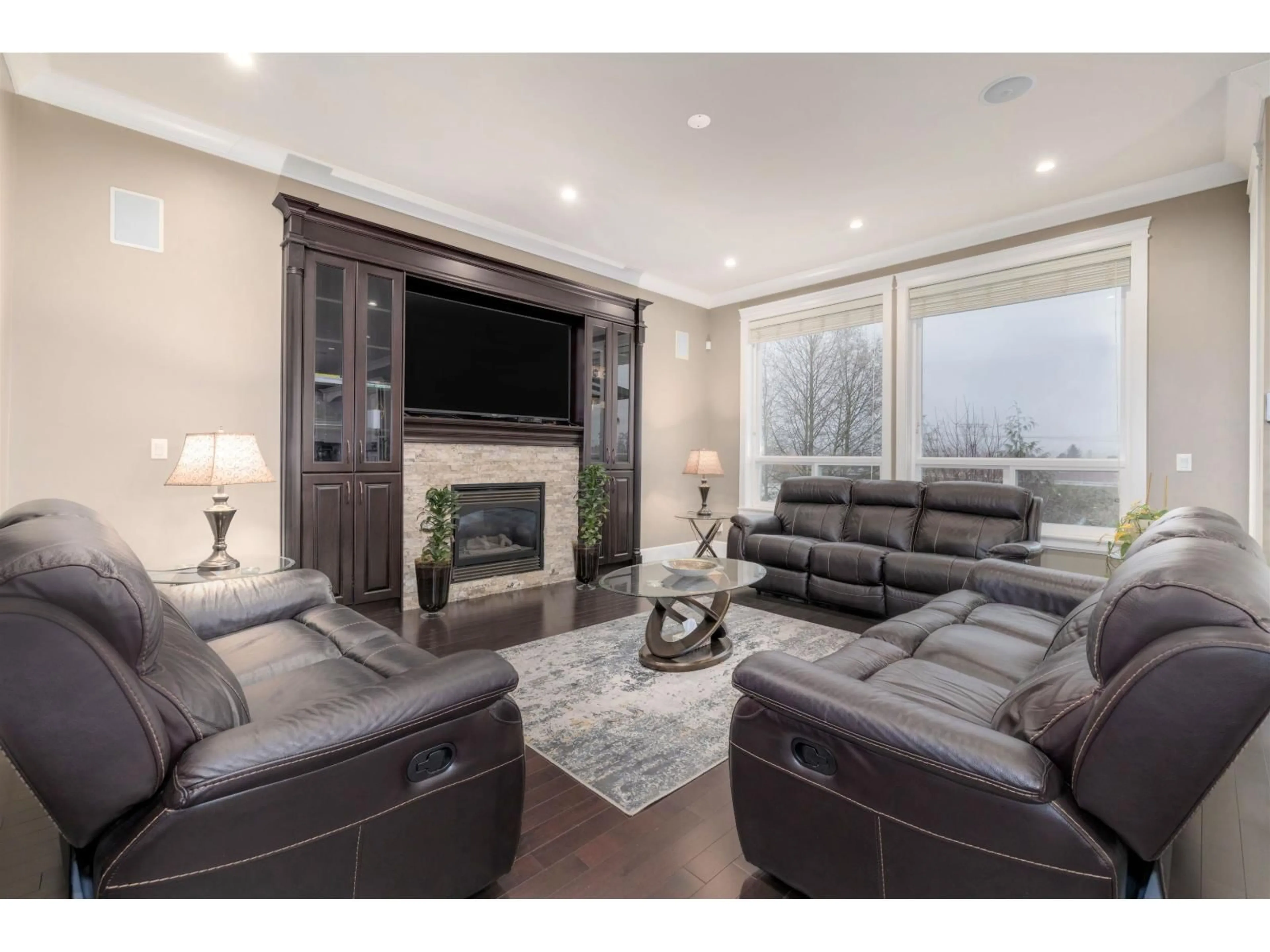 Living room with furniture, unknown for 14611 36B AVENUE, Surrey British Columbia V4P0E3