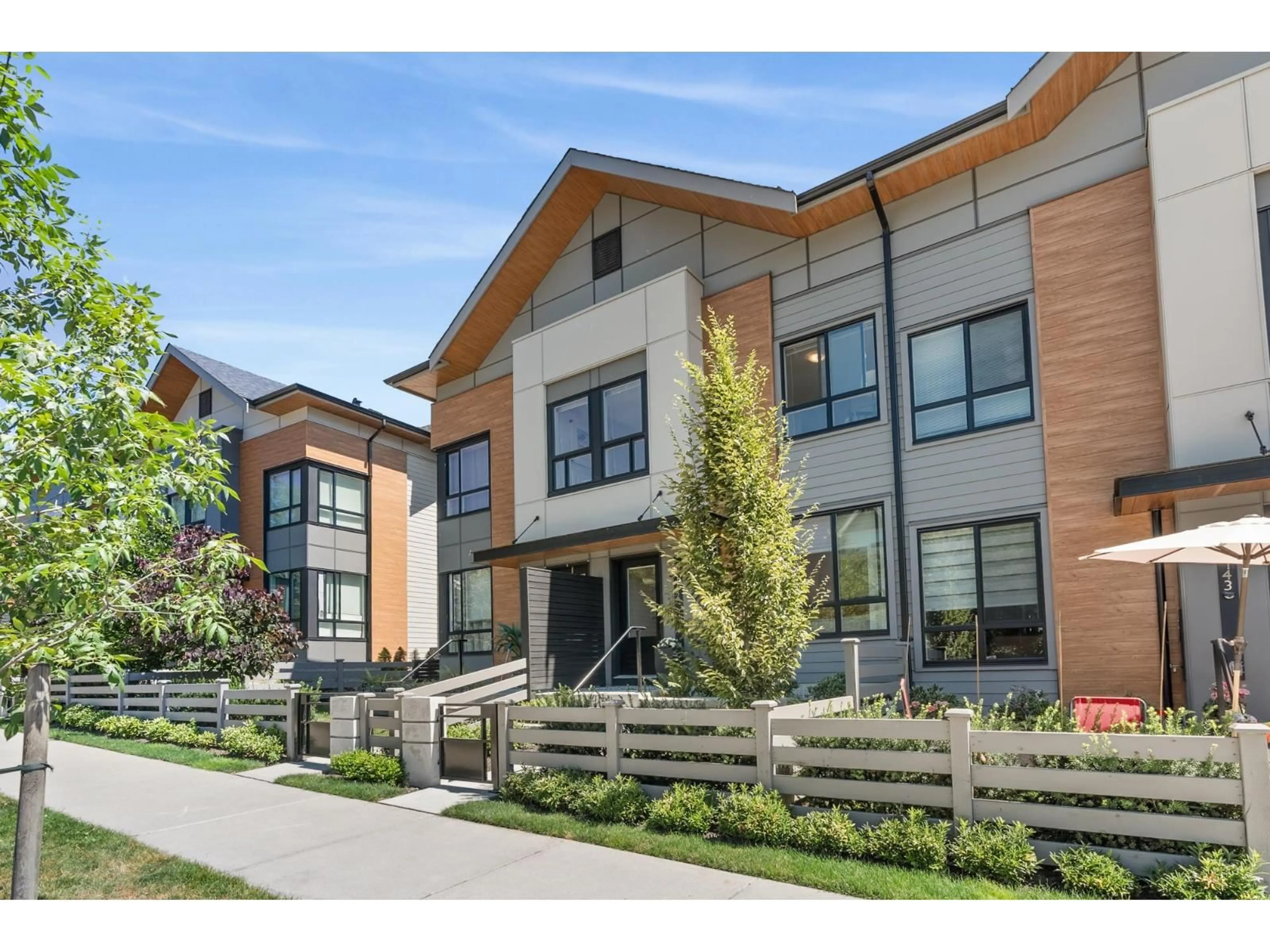 Unknown for 142 - 15111 EDMUND DRIVE, Surrey British Columbia V3S0A5