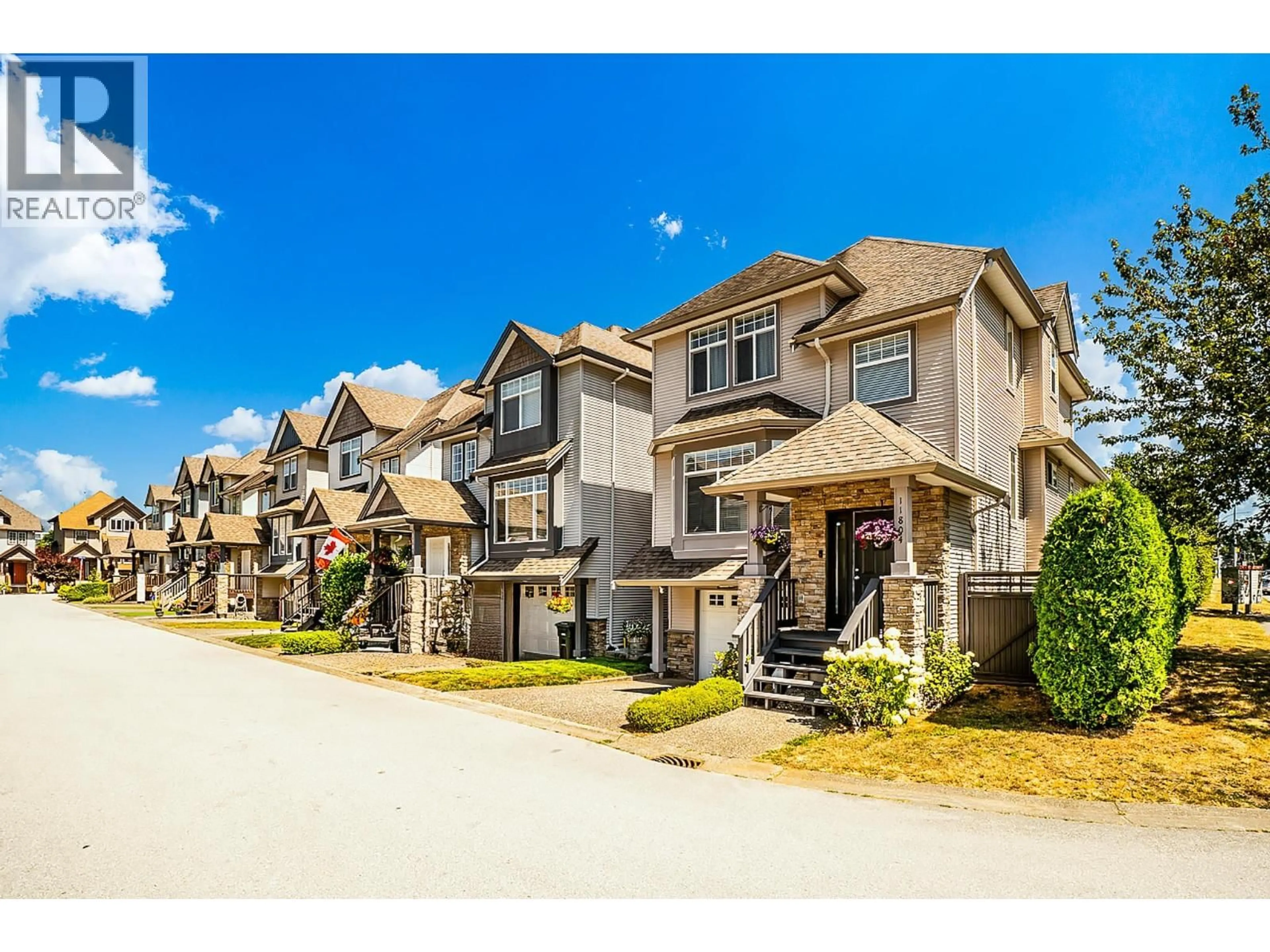 A pic from outside/outdoor area/front of a property/back of a property/a pic from drone, street for 11804 191A STREET, Pitt Meadows British Columbia V3Y0A4