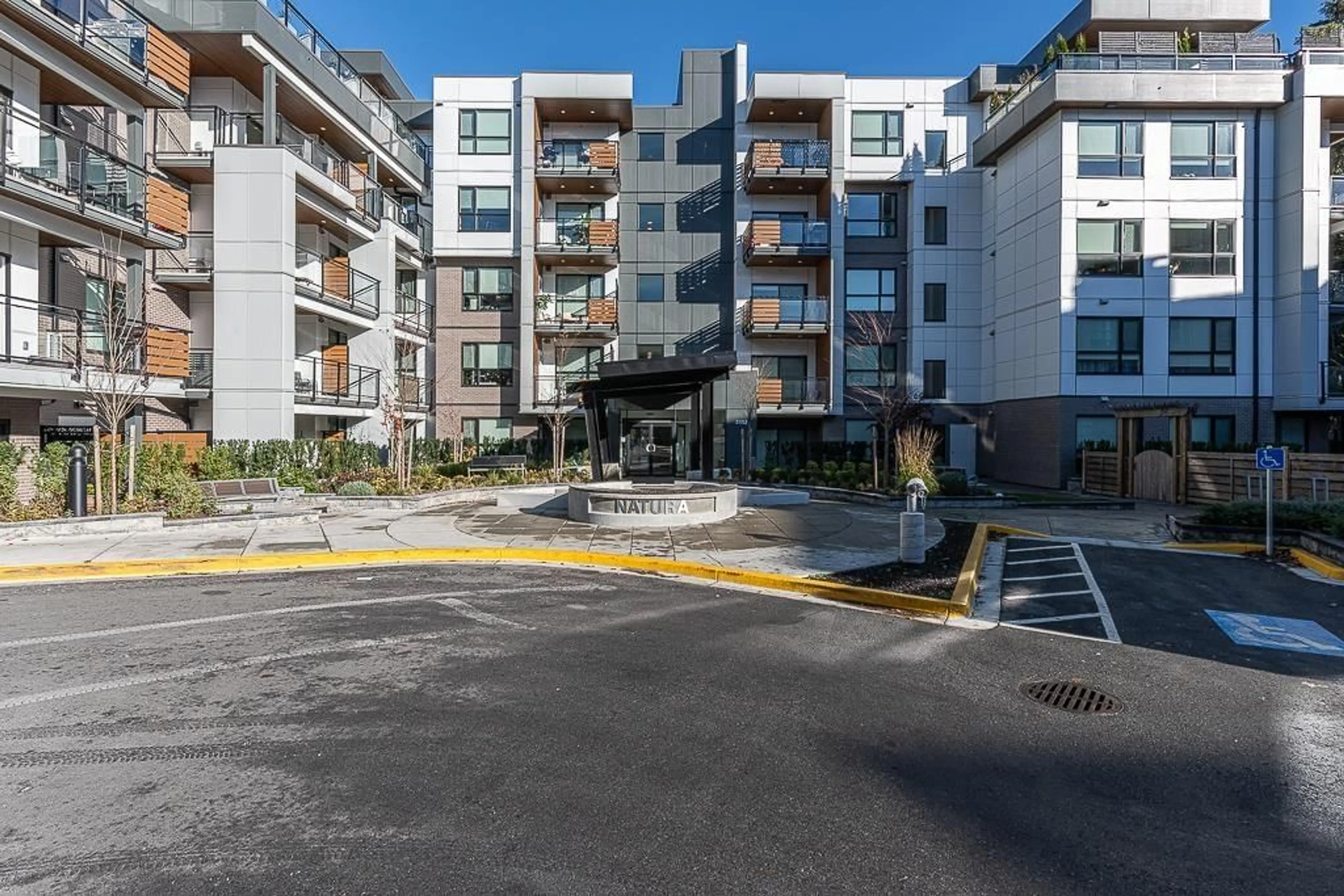 Unknown for 416 - 3182 GLADWIN ROAD, Abbotsford British Columbia V2S7B4