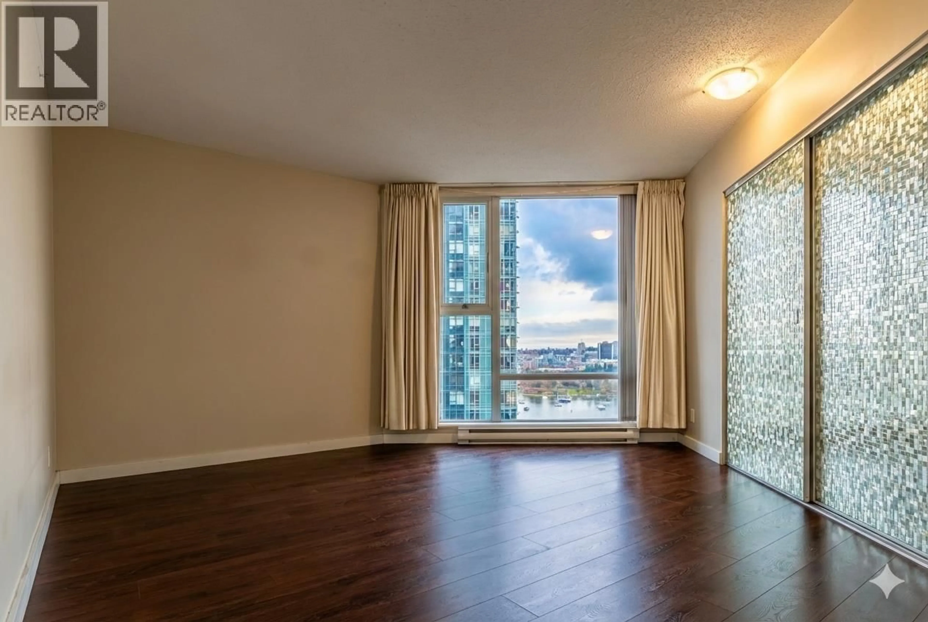 A pic of a room for 1802 - 455 BEACH CRESCENT, Vancouver British Columbia V6Z3E5