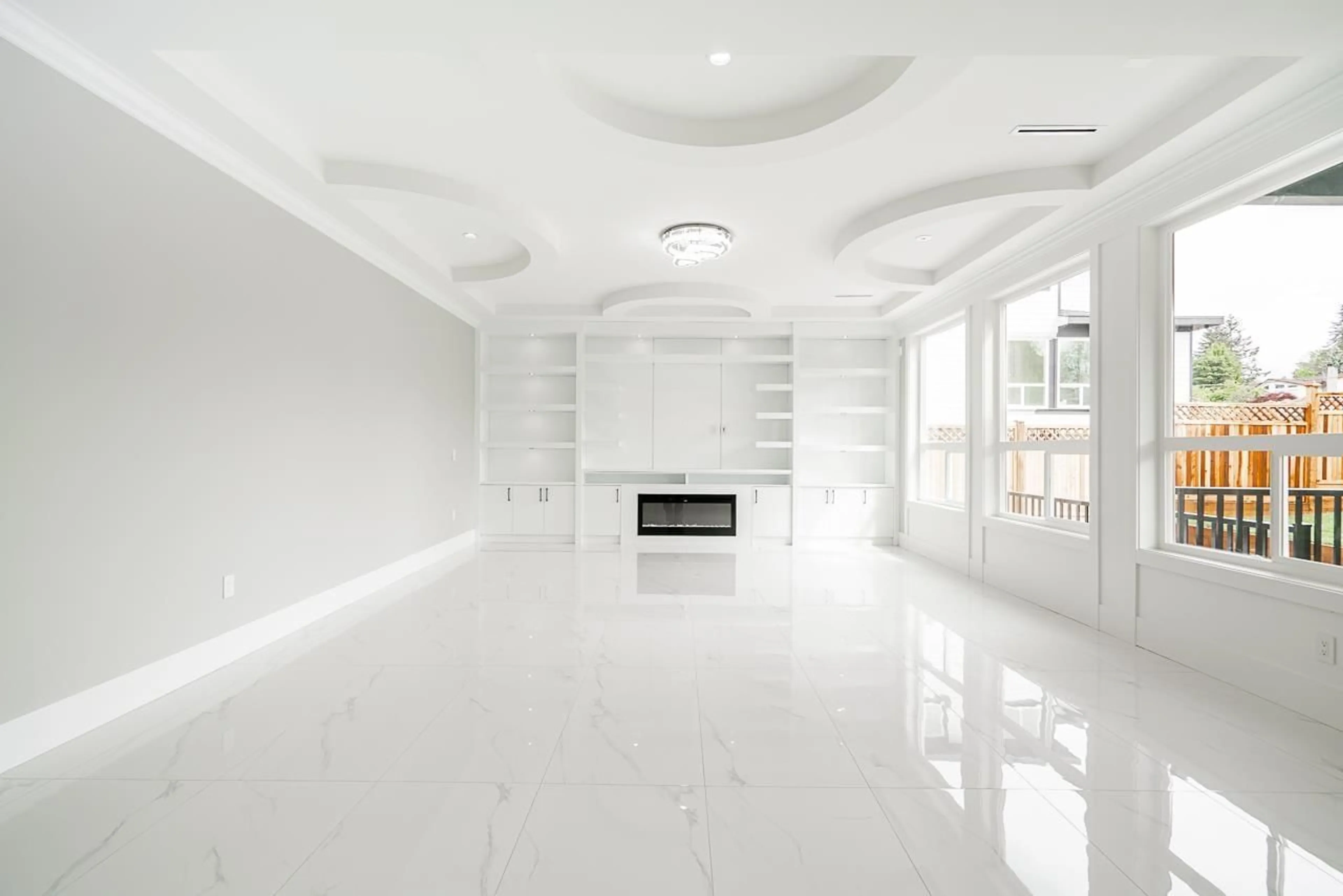 Unknown for 13978 113A AVENUE, Surrey British Columbia V3R2K2