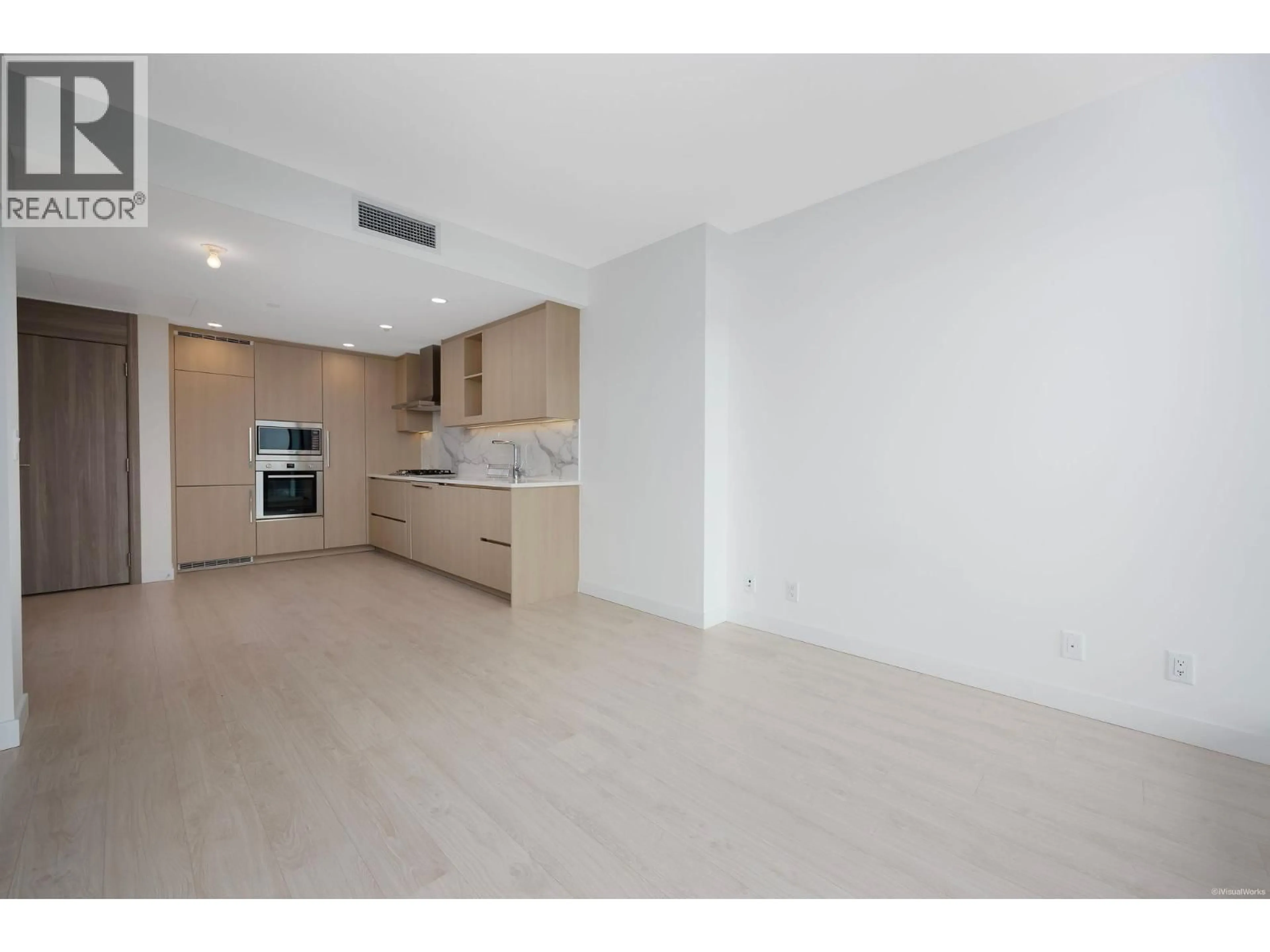 Unknown for 3901 - 4880 LOUGHEED HIGHWAY, Burnaby British Columbia V5C0N1