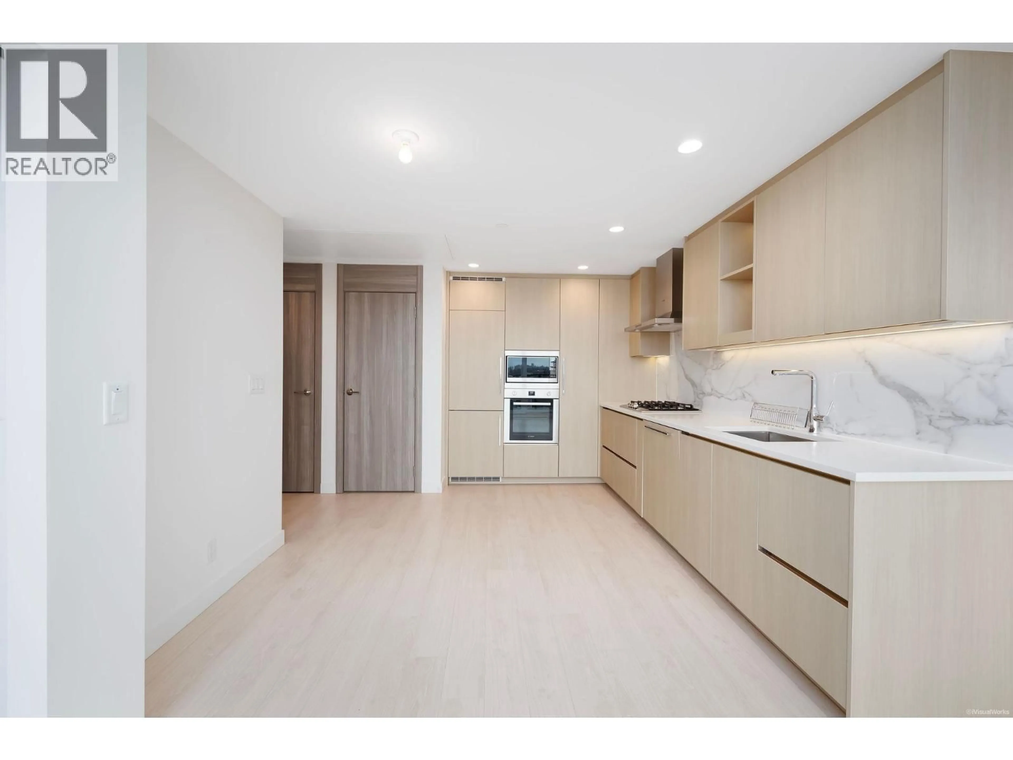 Unknown for 3901 - 4880 LOUGHEED HIGHWAY, Burnaby British Columbia V5C0N1