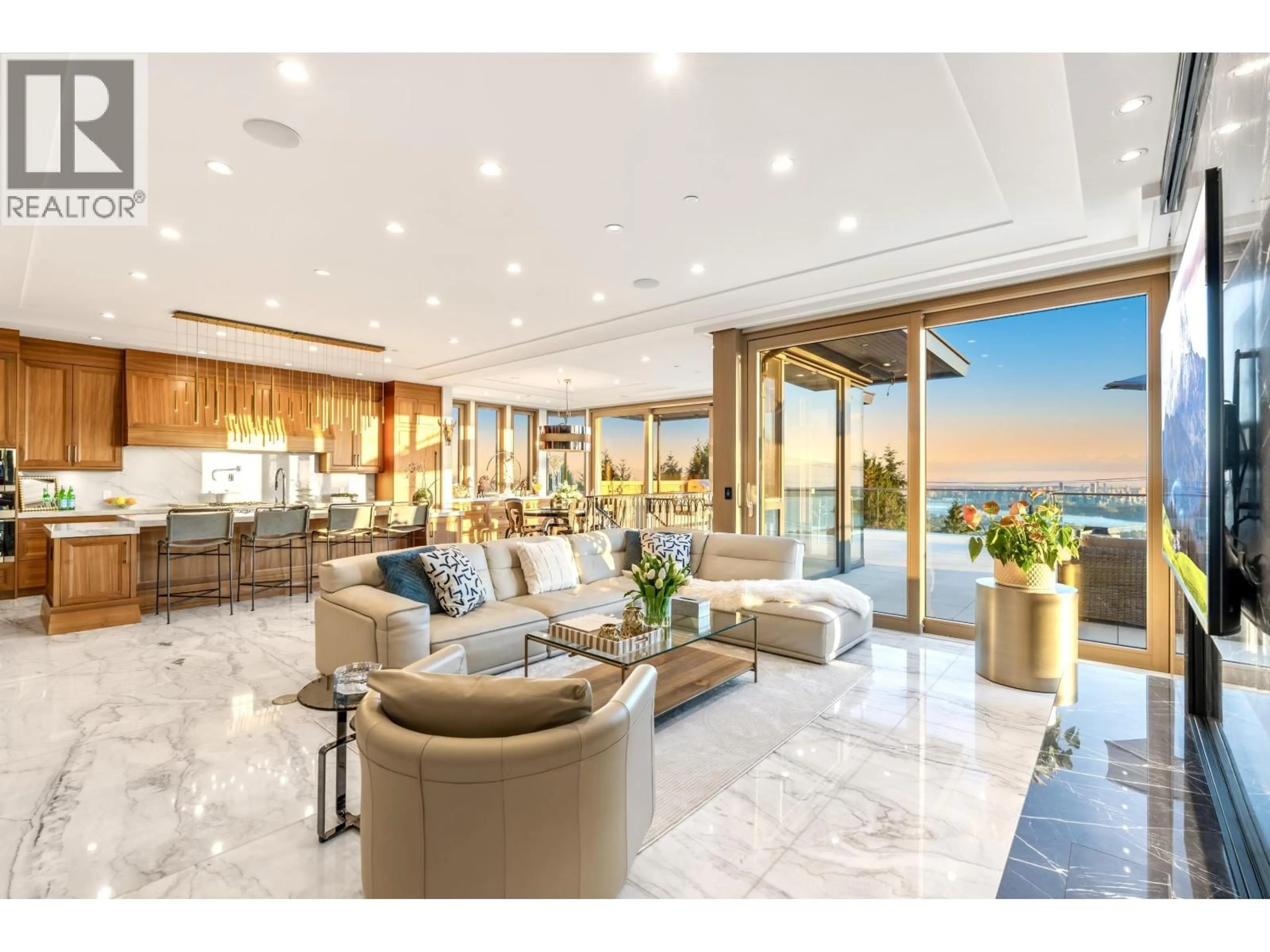 Unknown for 1036 EYREMOUNT DRIVE, West Vancouver British Columbia V7S2B3