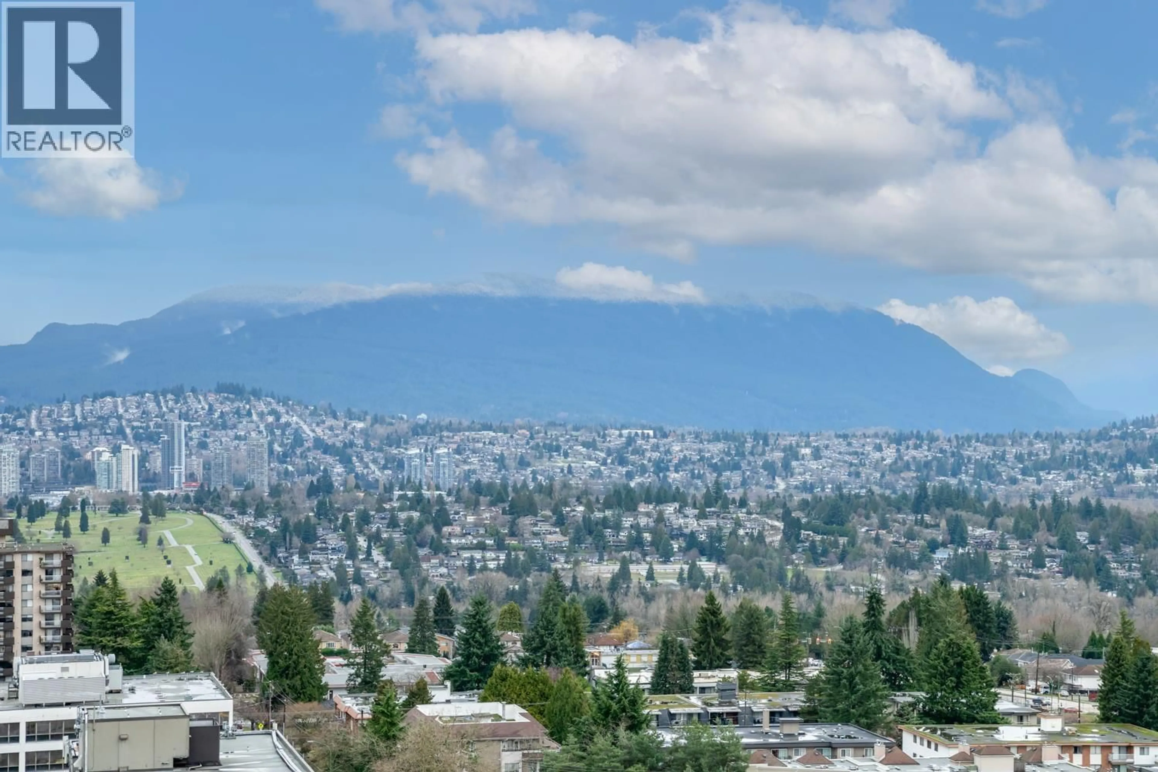 Blurry image for 2007 - 6638 DUNBLANE AVENUE, Burnaby British Columbia V5H0G8