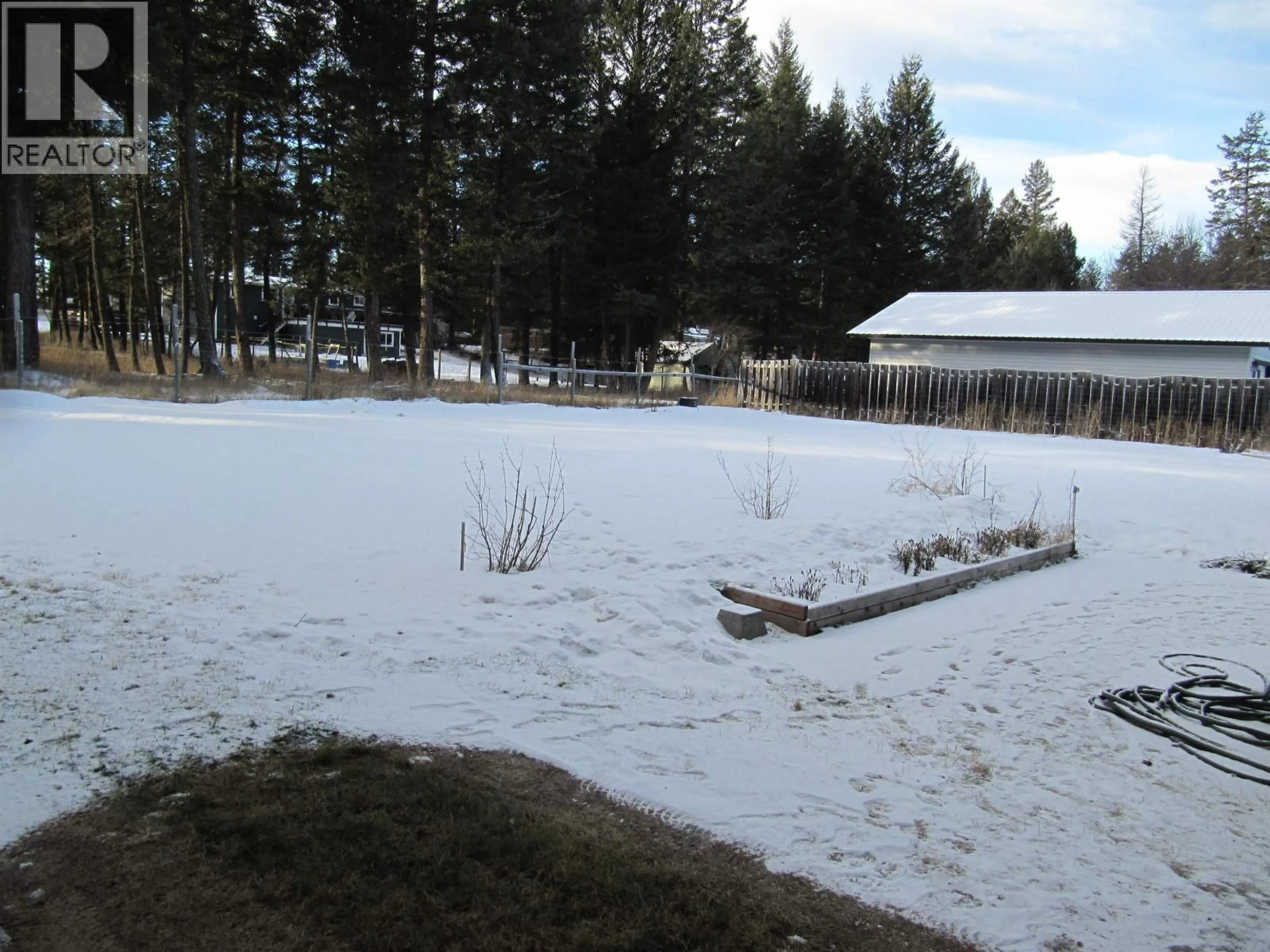Shed for 4994 DONSLEEQUA ROAD, 108 Mile Ranch British Columbia V0K2Z0