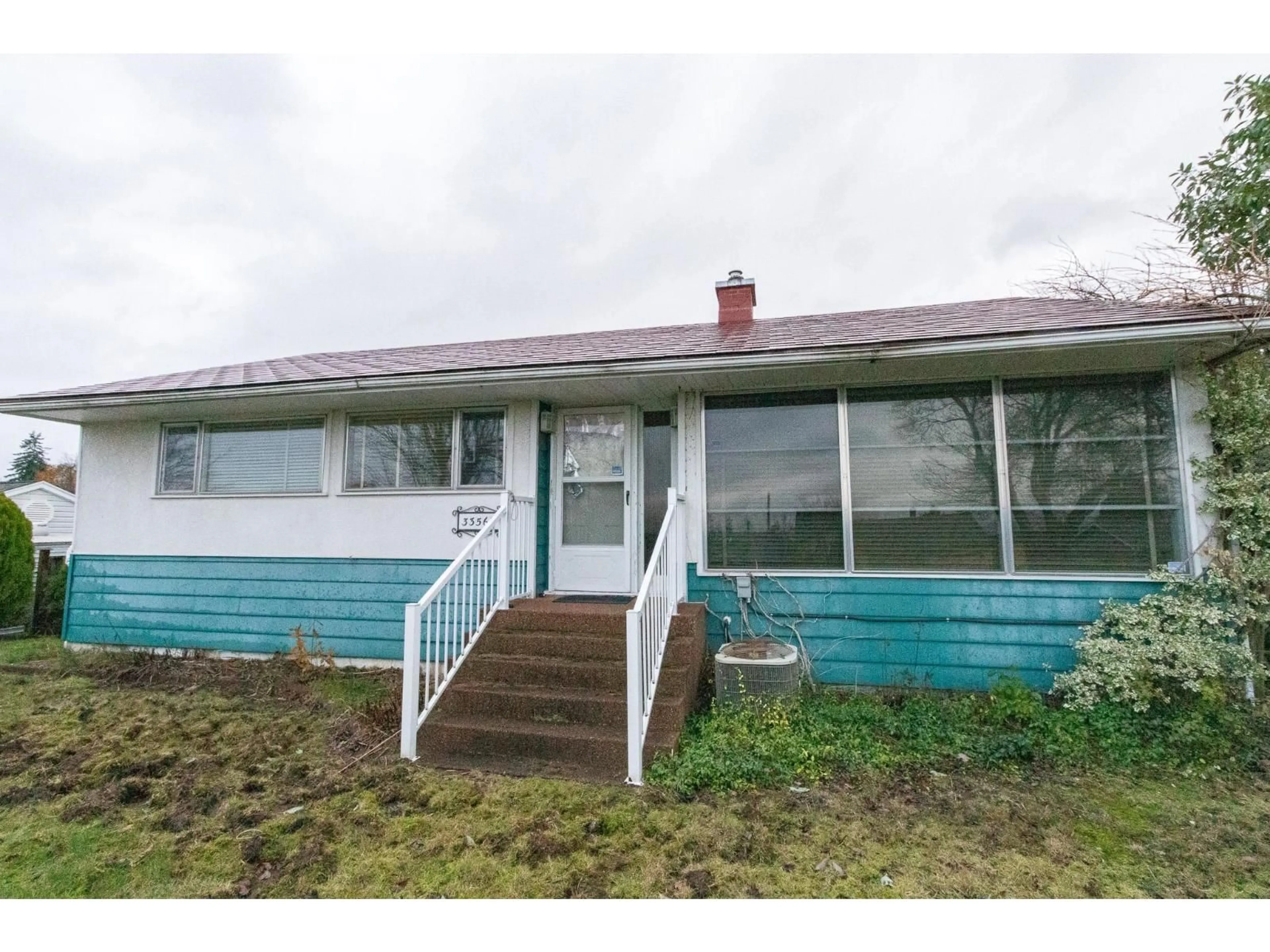 Home with vinyl exterior material, building for 33569 5TH AVENUE, Mission British Columbia V2V1W7